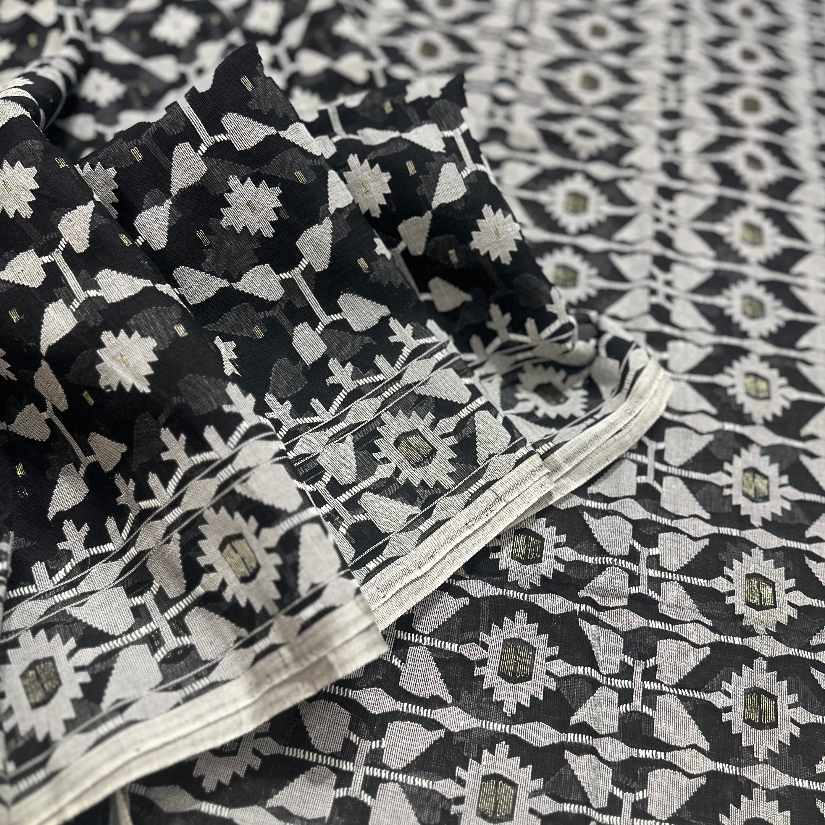 Black and White Dhakai Jamdani