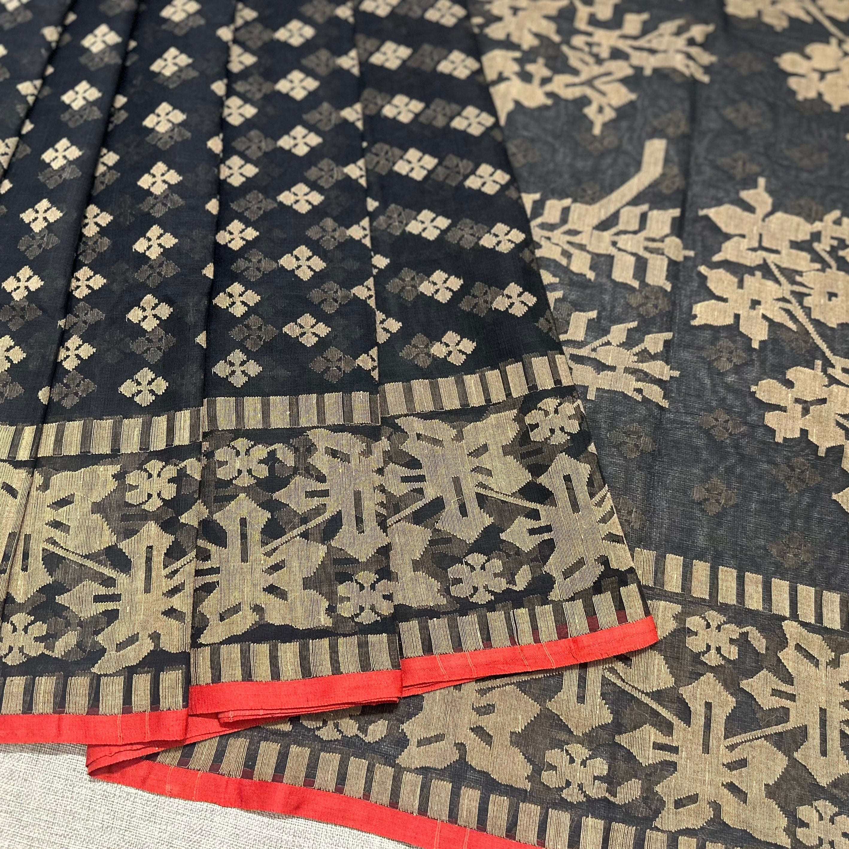 Black and Beige Angoorlata Dhakai Jamdani Saree (Grapevine)