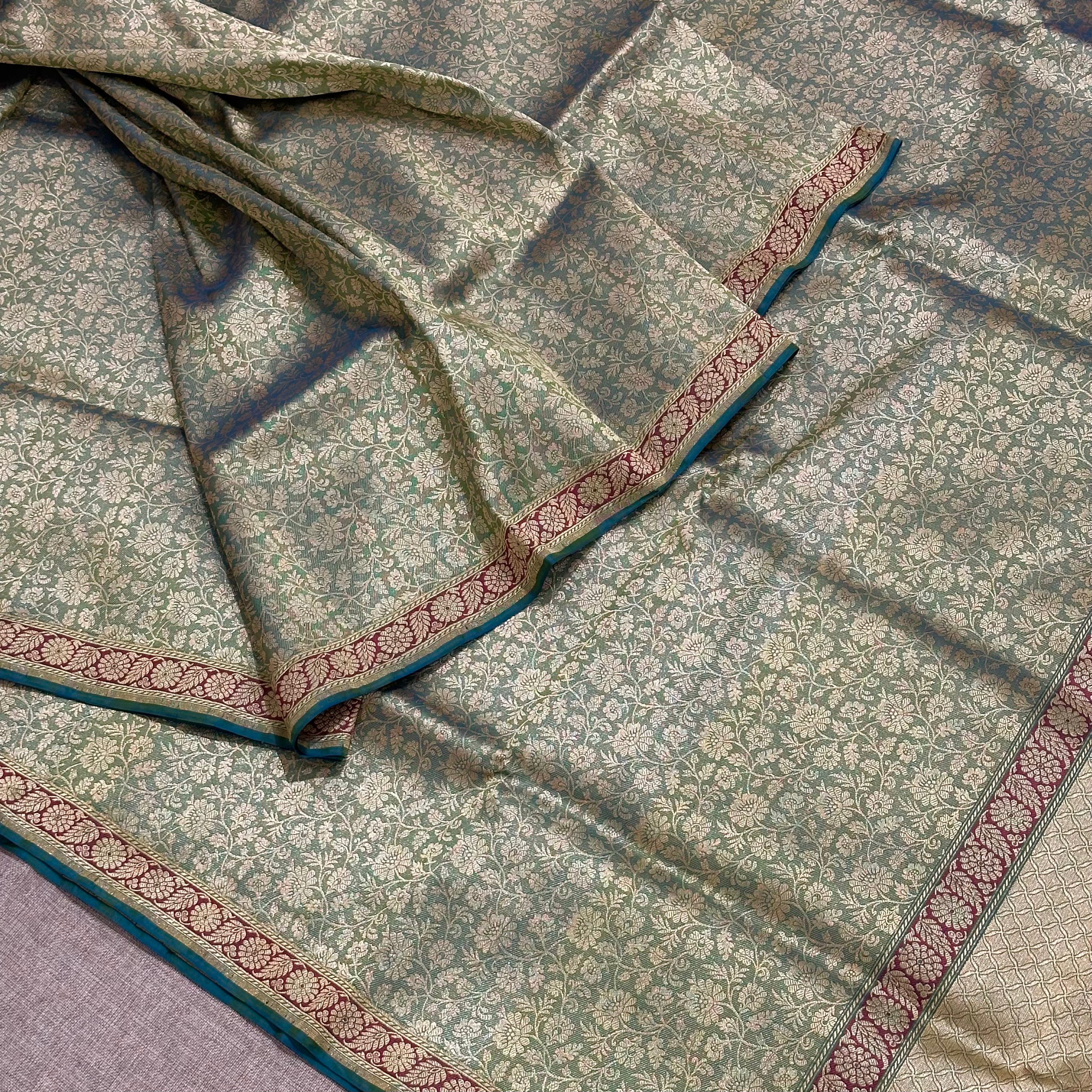 Emerald Green Tanchoi Benarasi with Red Minakari Khadwa Border