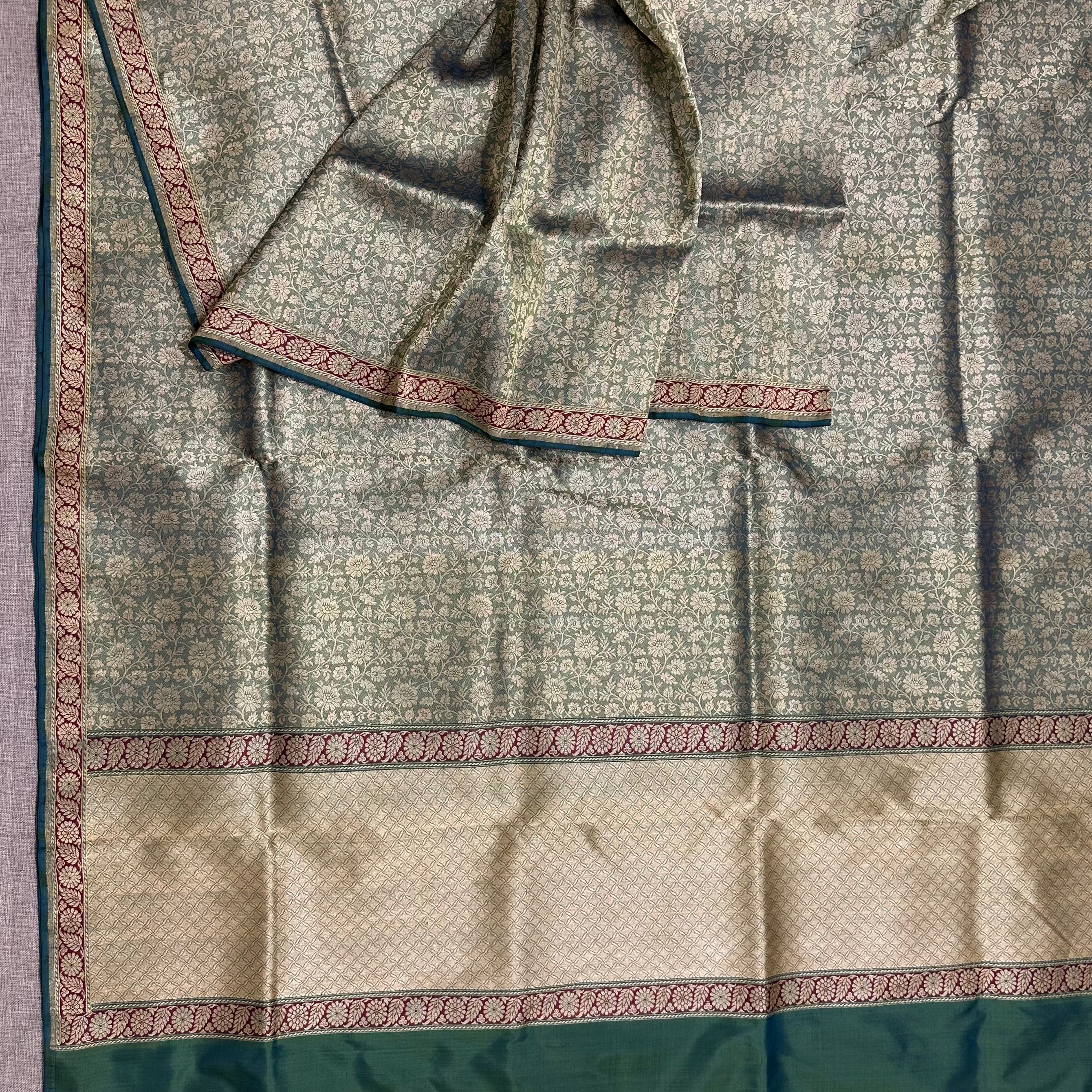 Emerald Green Tanchoi Benarasi with Red Minakari Khadwa Border