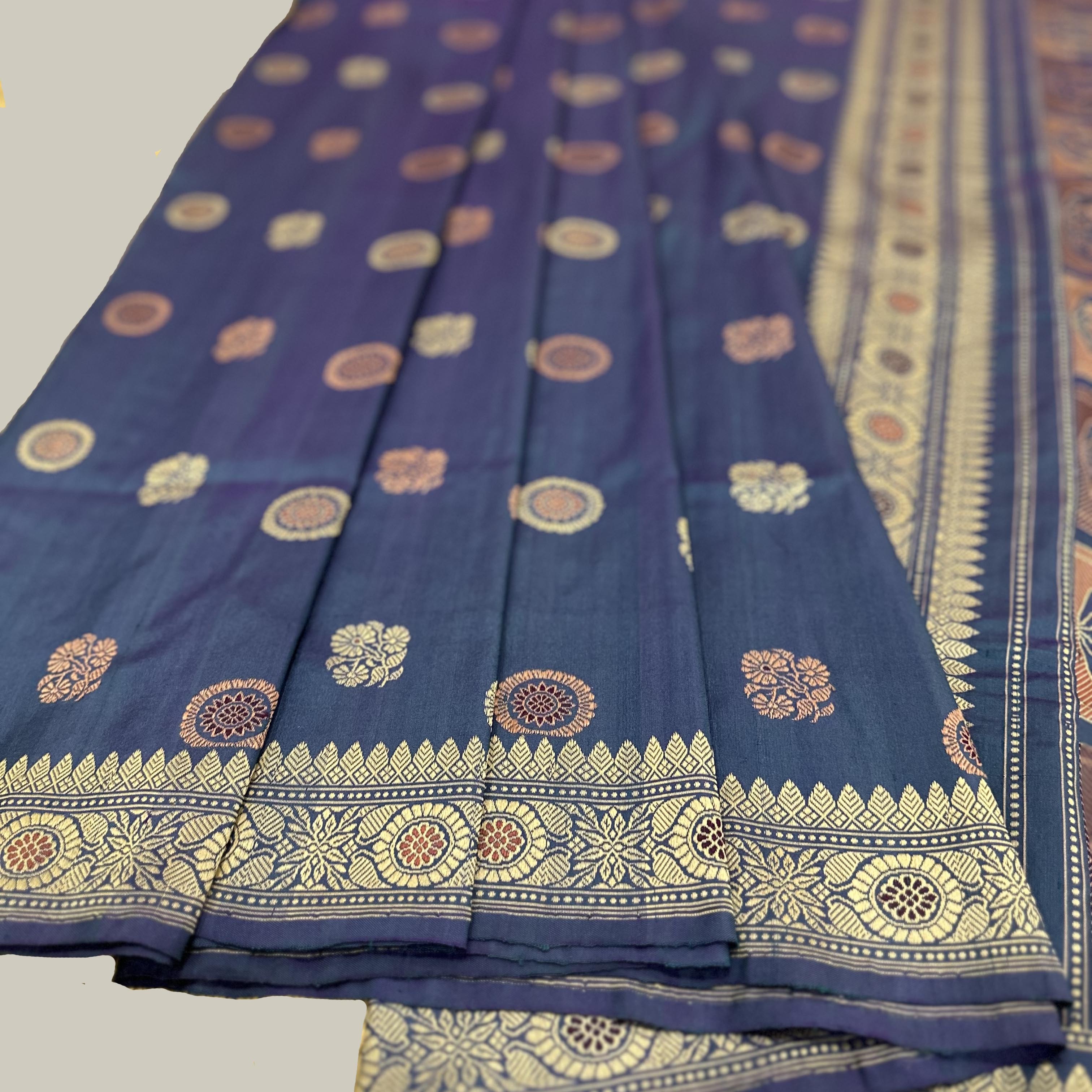Blue Shot Colour Revival Baluchari with Circular Buti