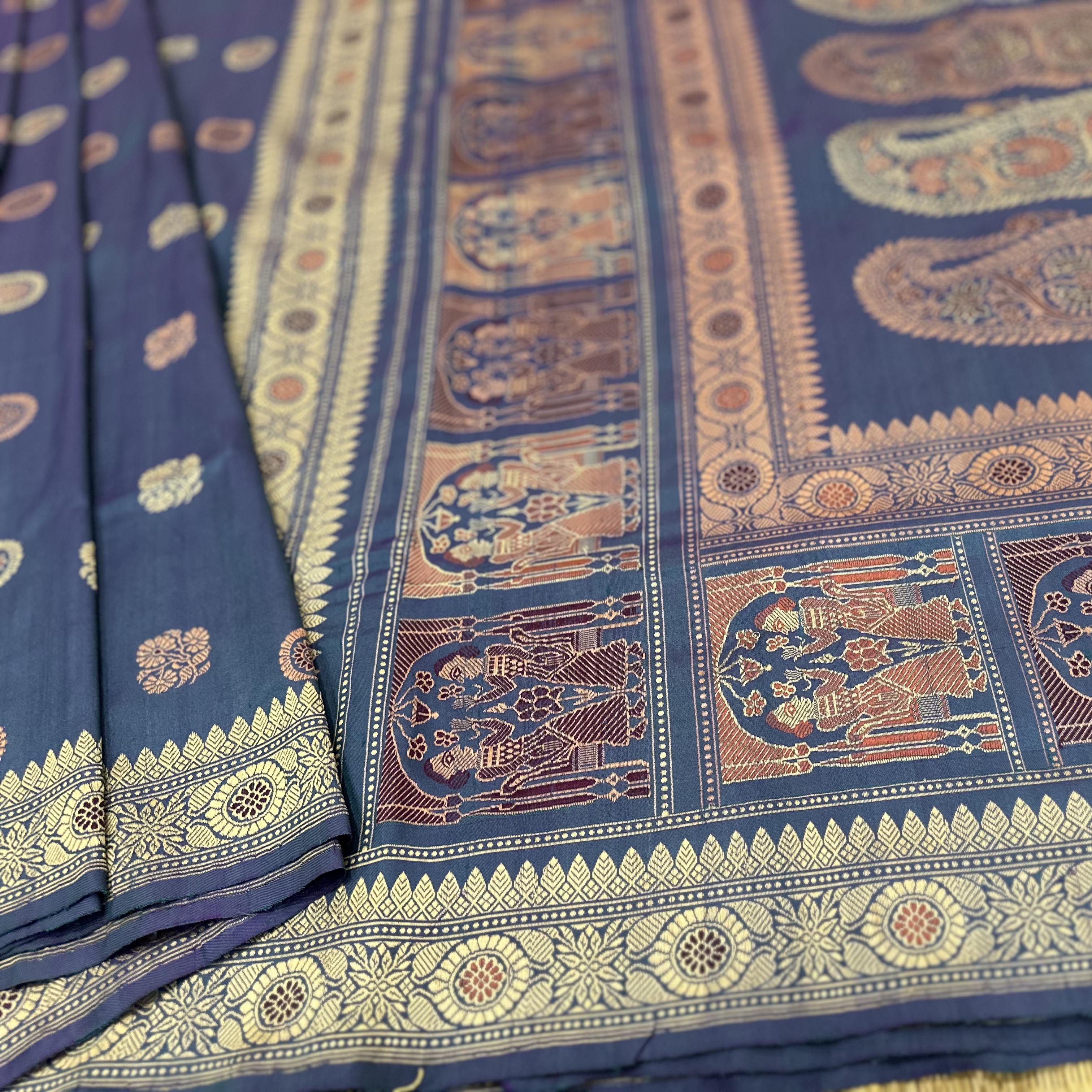 Blue Shot Colour Revival Baluchari with Circular Buti