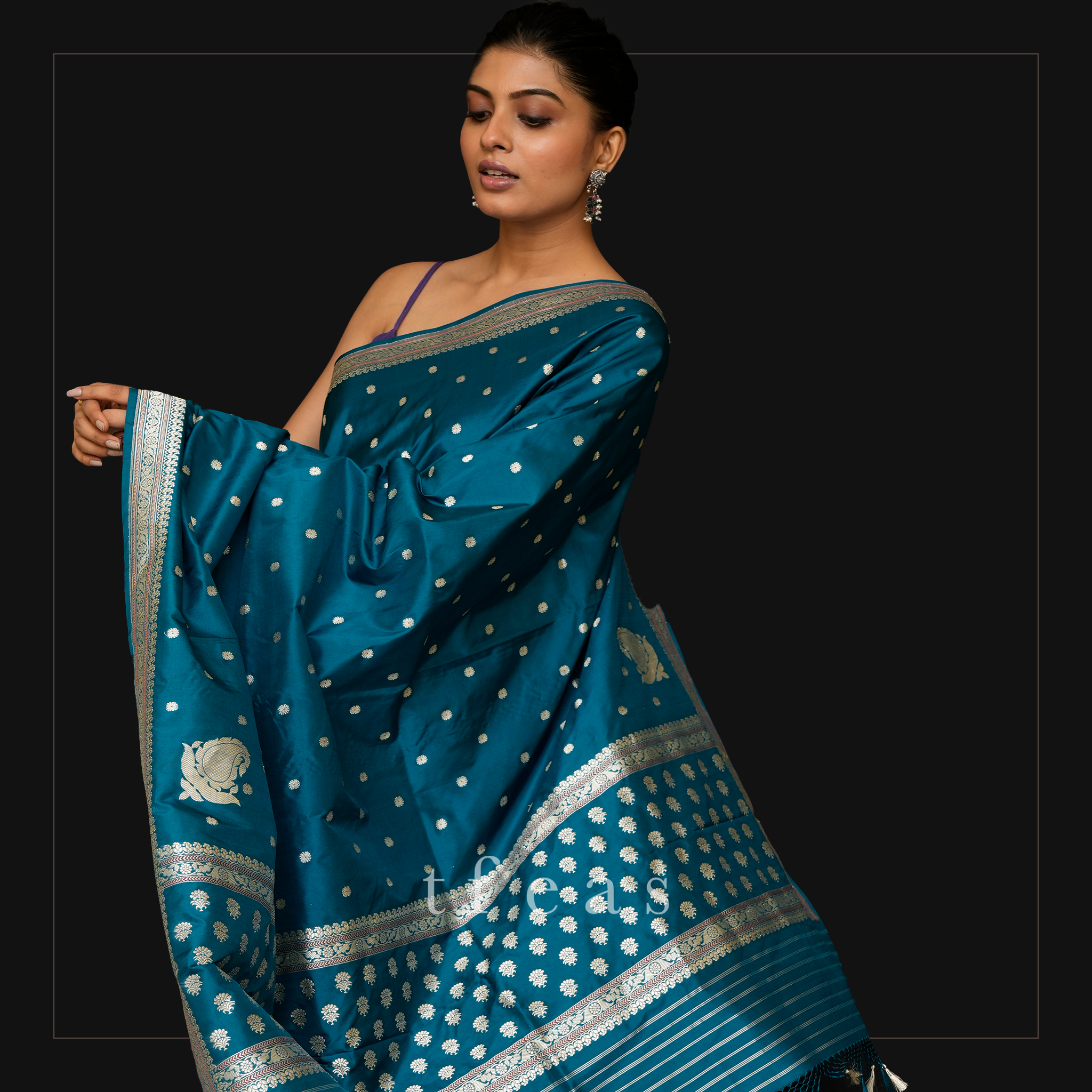 Khadwa Benarasi in Shot Colour - Deep Teal Blue