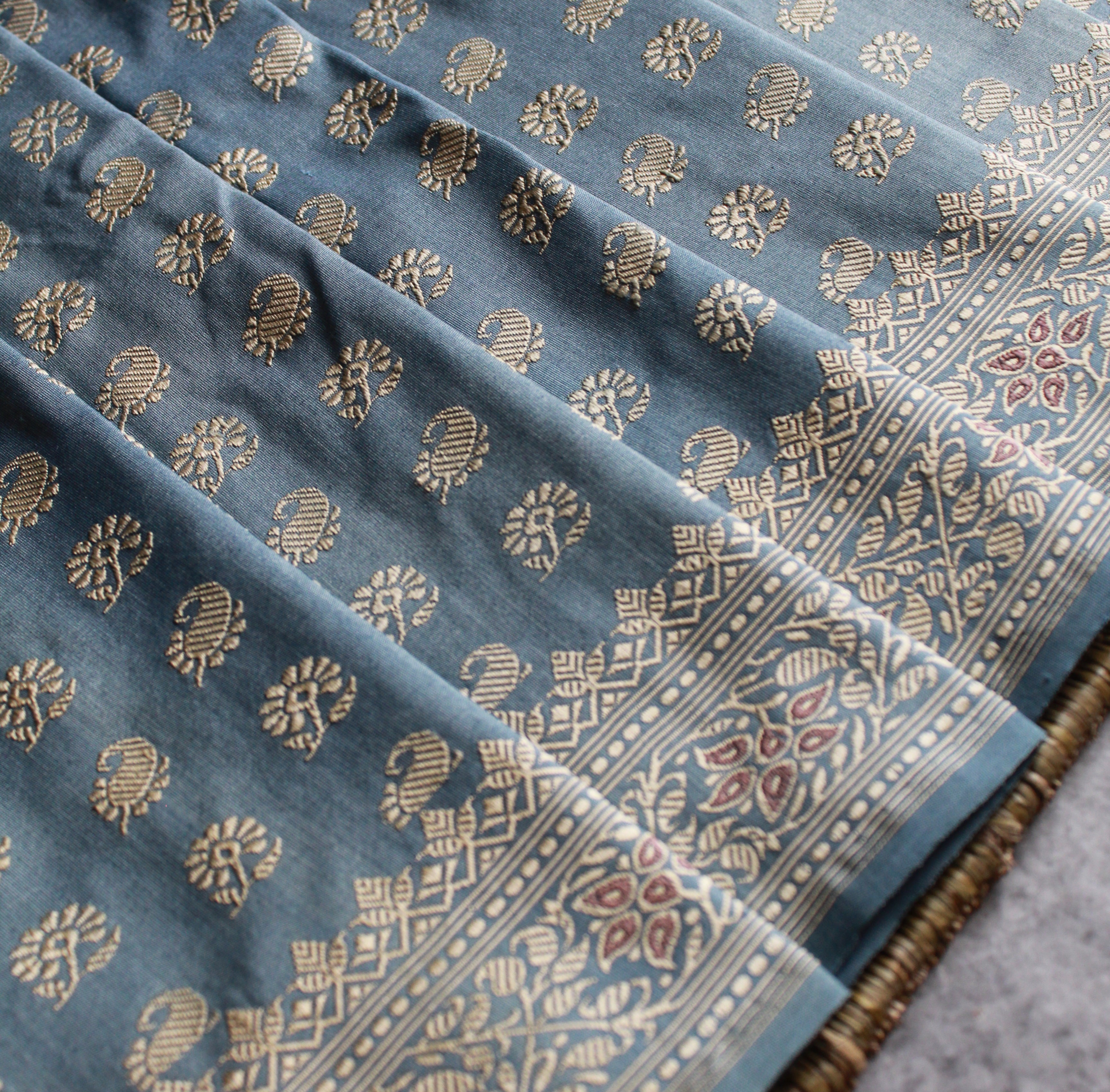 Natural Dyed Indigo Baluchari