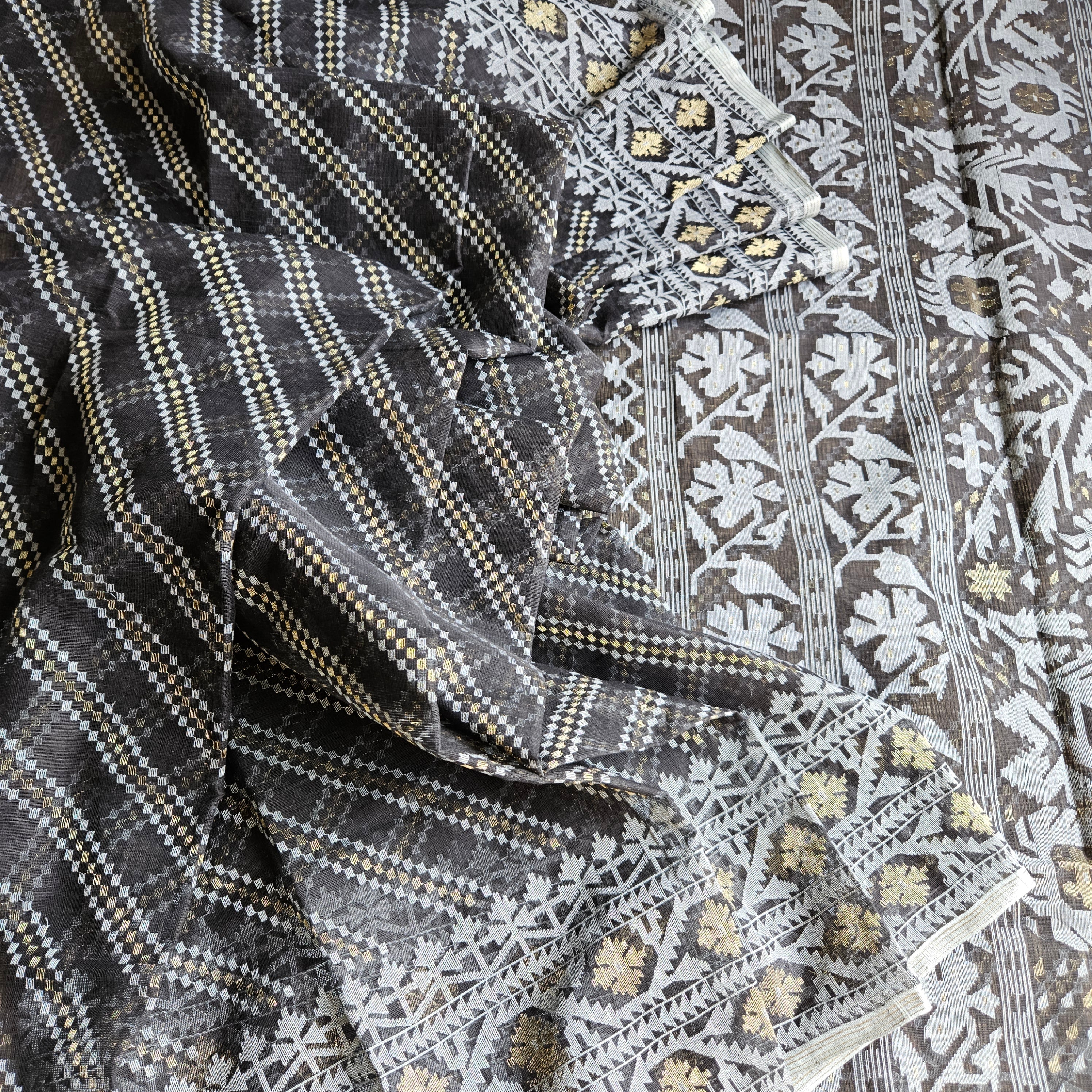 Pre Order: Black Ada Dhakai Jamdani