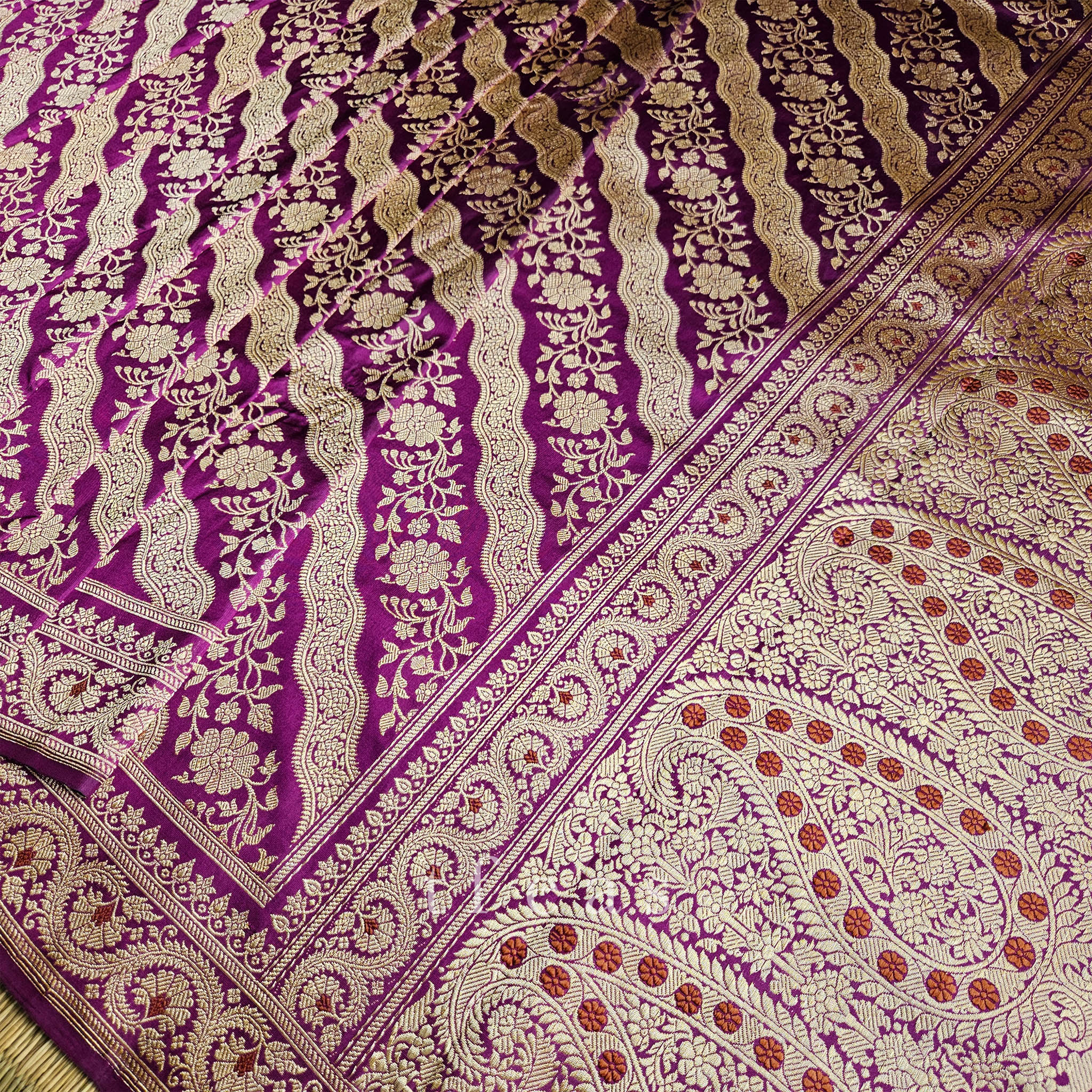 Purplish Pink Ada Khadwa Benarasi Saree