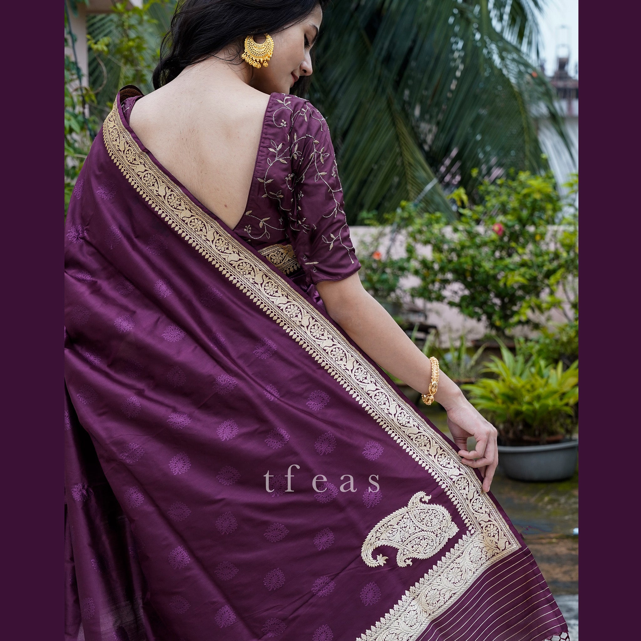 TFEAS Museum Recreation of a Benarasi Saree with Koniya