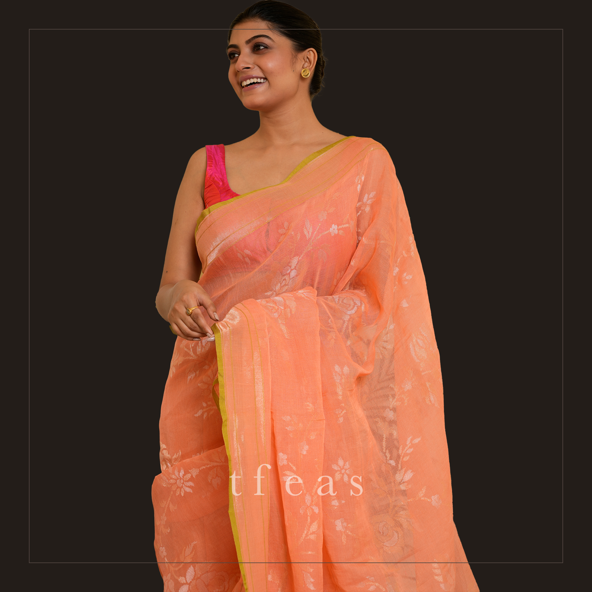 TFEAS Real Silver Zari : Peach Benarasi Jamdani with Real Silver Zari