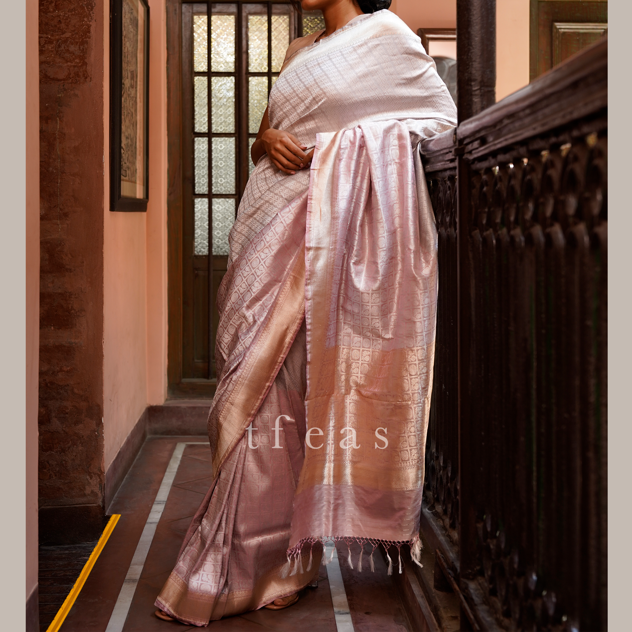 Grey and Pink Benarasi Silk Saree