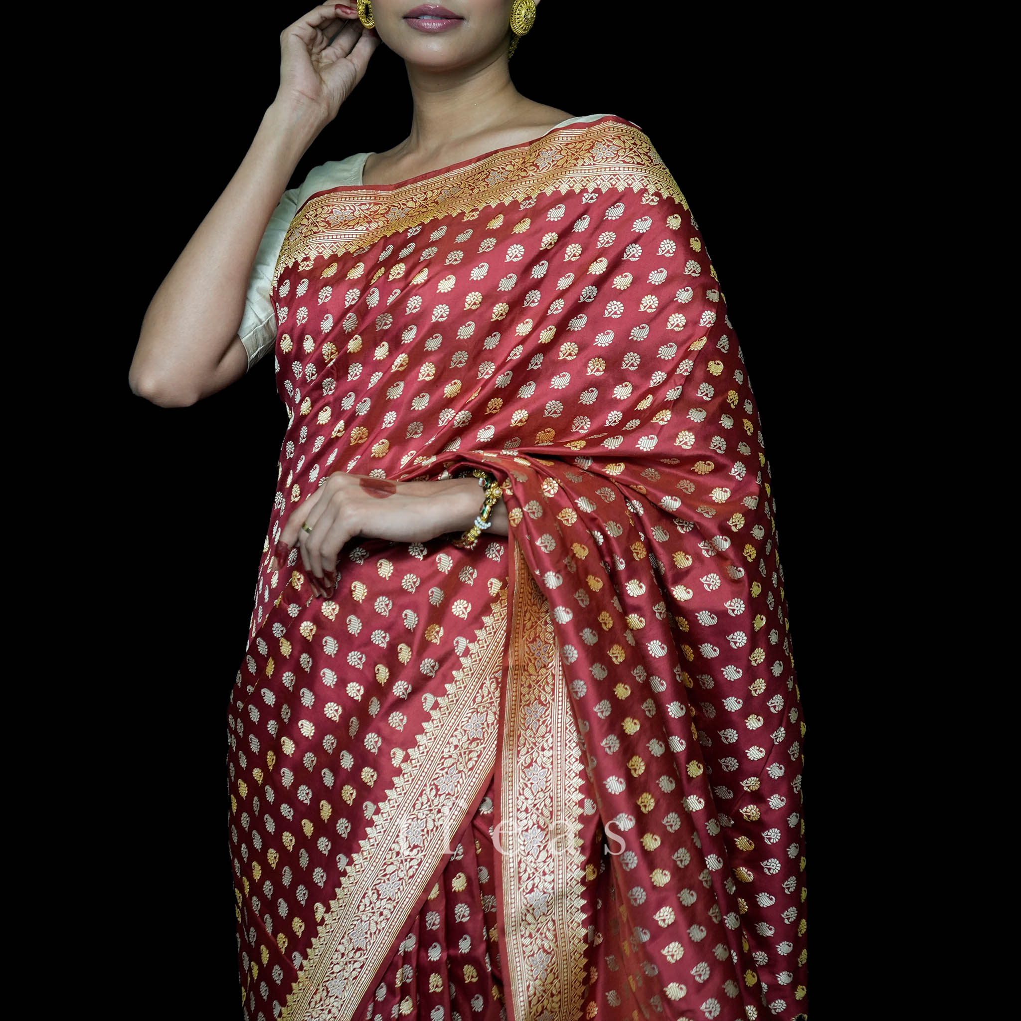 Red Revival Baluchari Saree with tree of life and zari