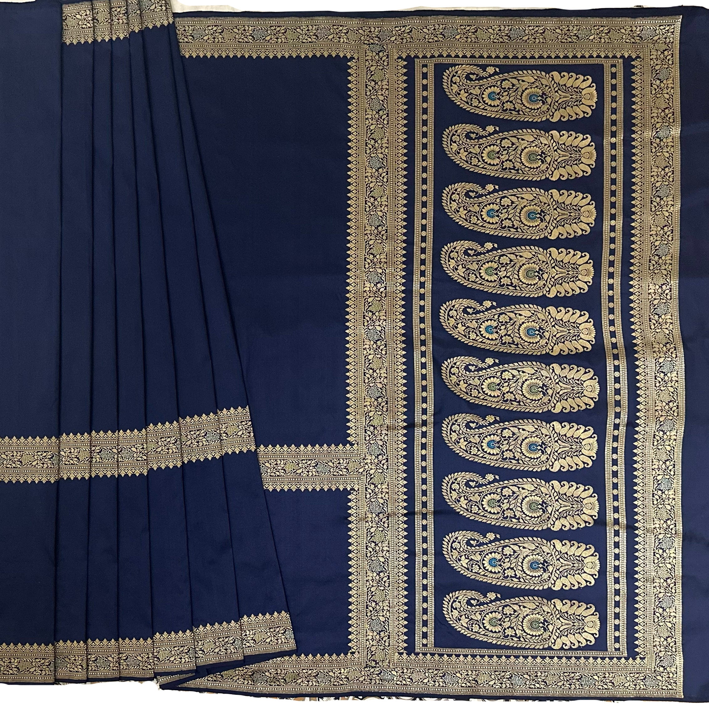 Blue Three Bordered Saree with Paisleys in the Palla