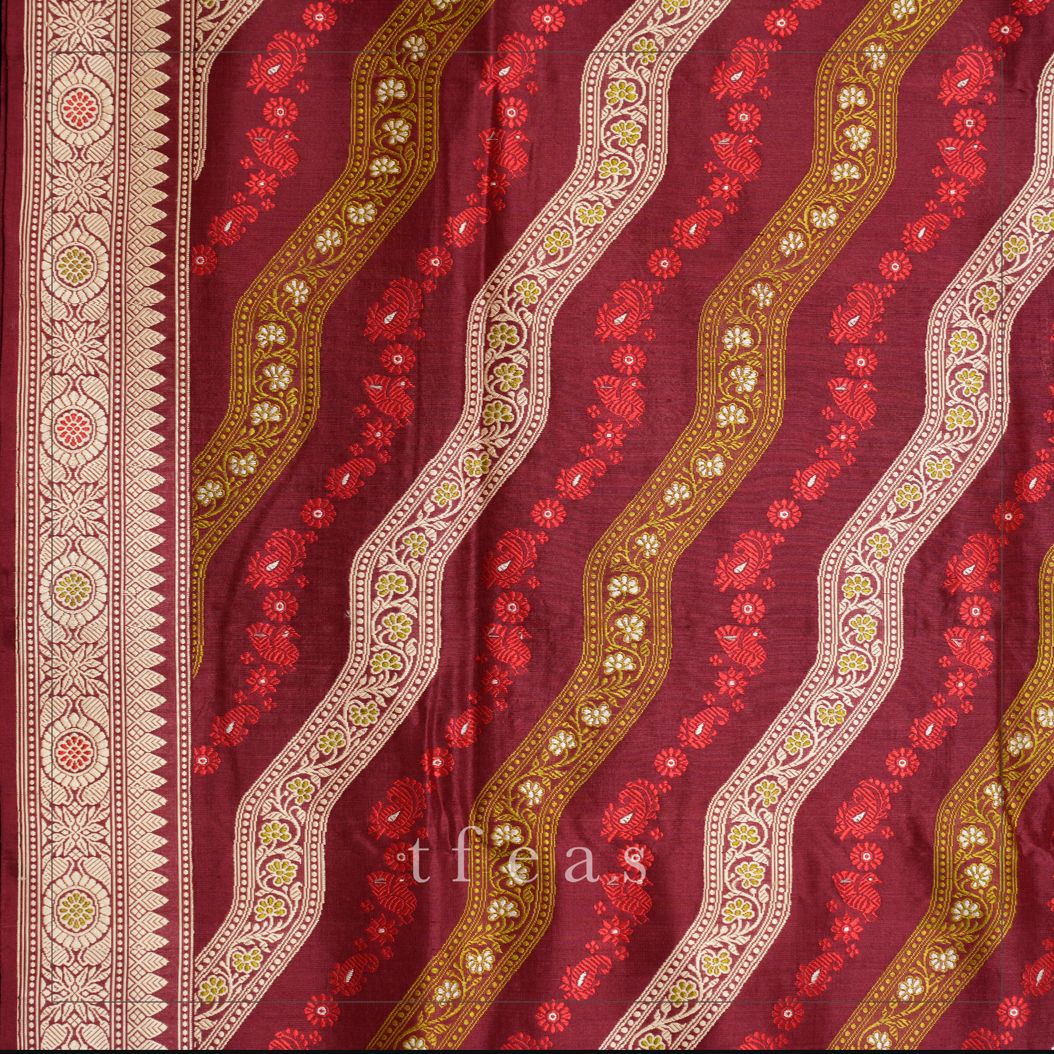 Maroon Ada Revival Baluchari with Pistachio and Red Minakari