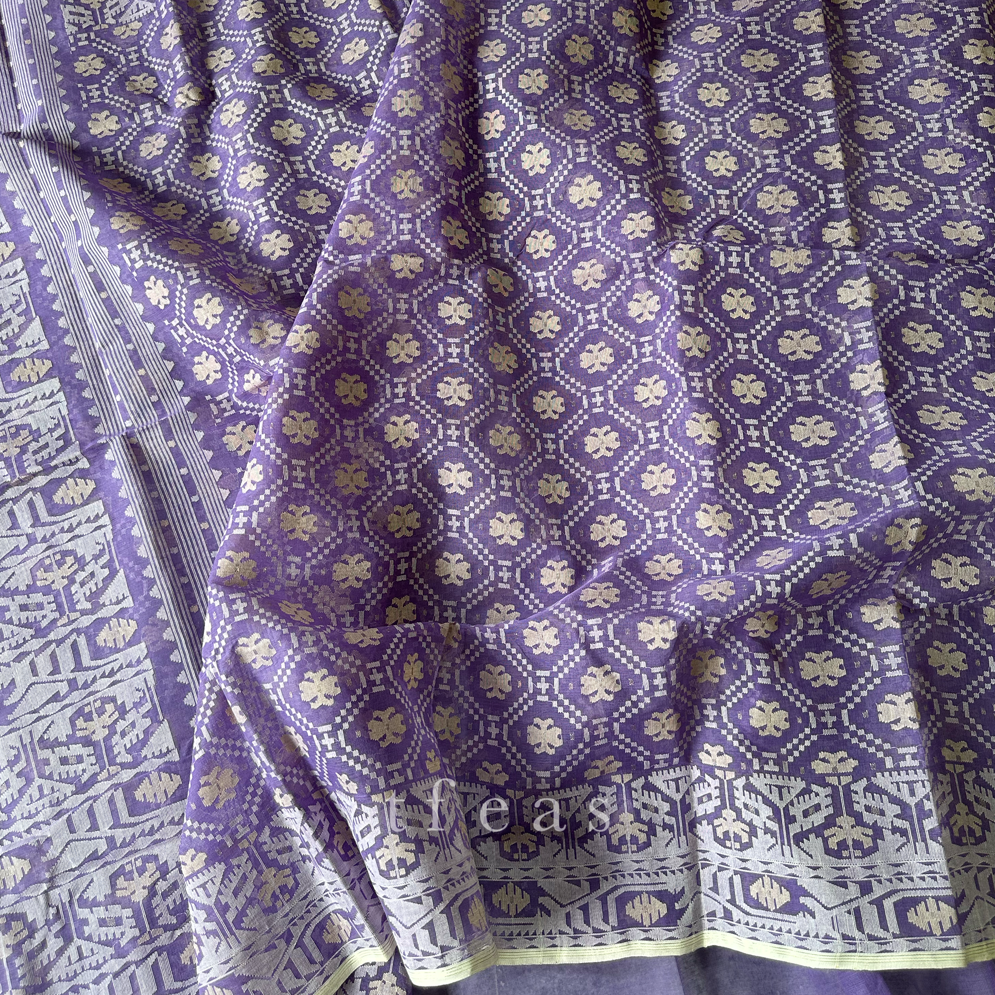 Lavender with Beige Dhakai Jamdani