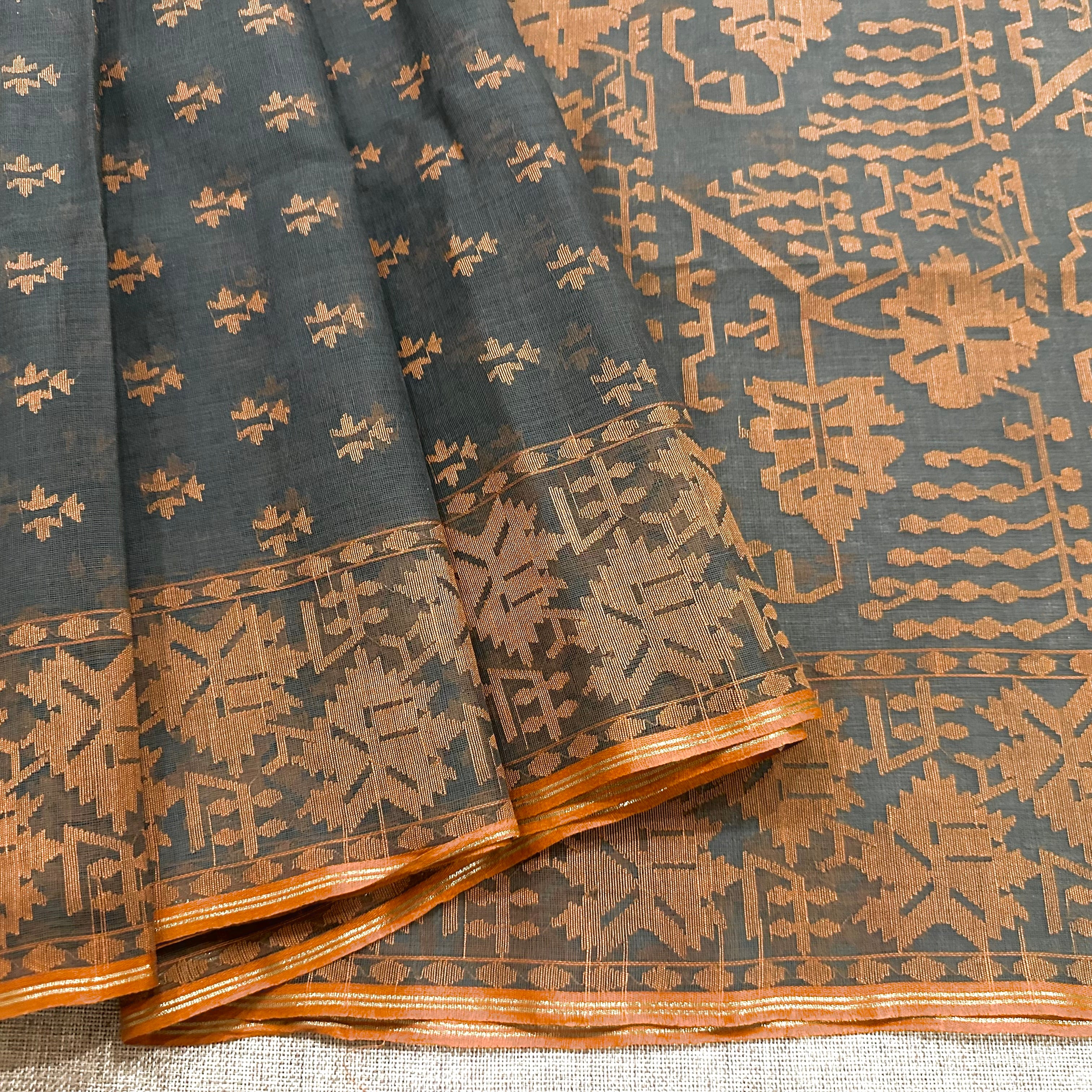 Grey and Orange Angoorlata Dhakai Jamdani Saree (Grapevine)