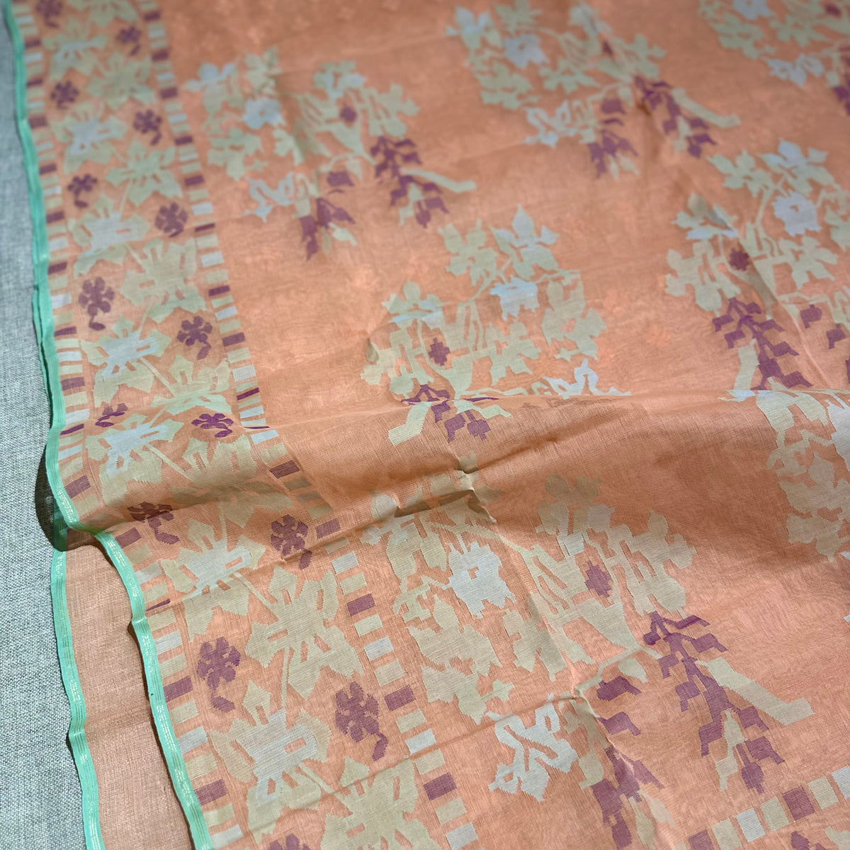 Peach Angoorlata Dhakai Jamdani Saree (Grapevine)