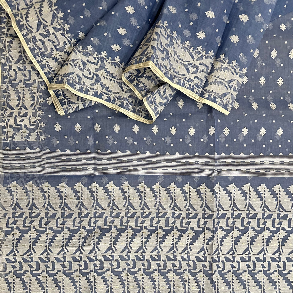 Blue and White Dhakai Jamdani