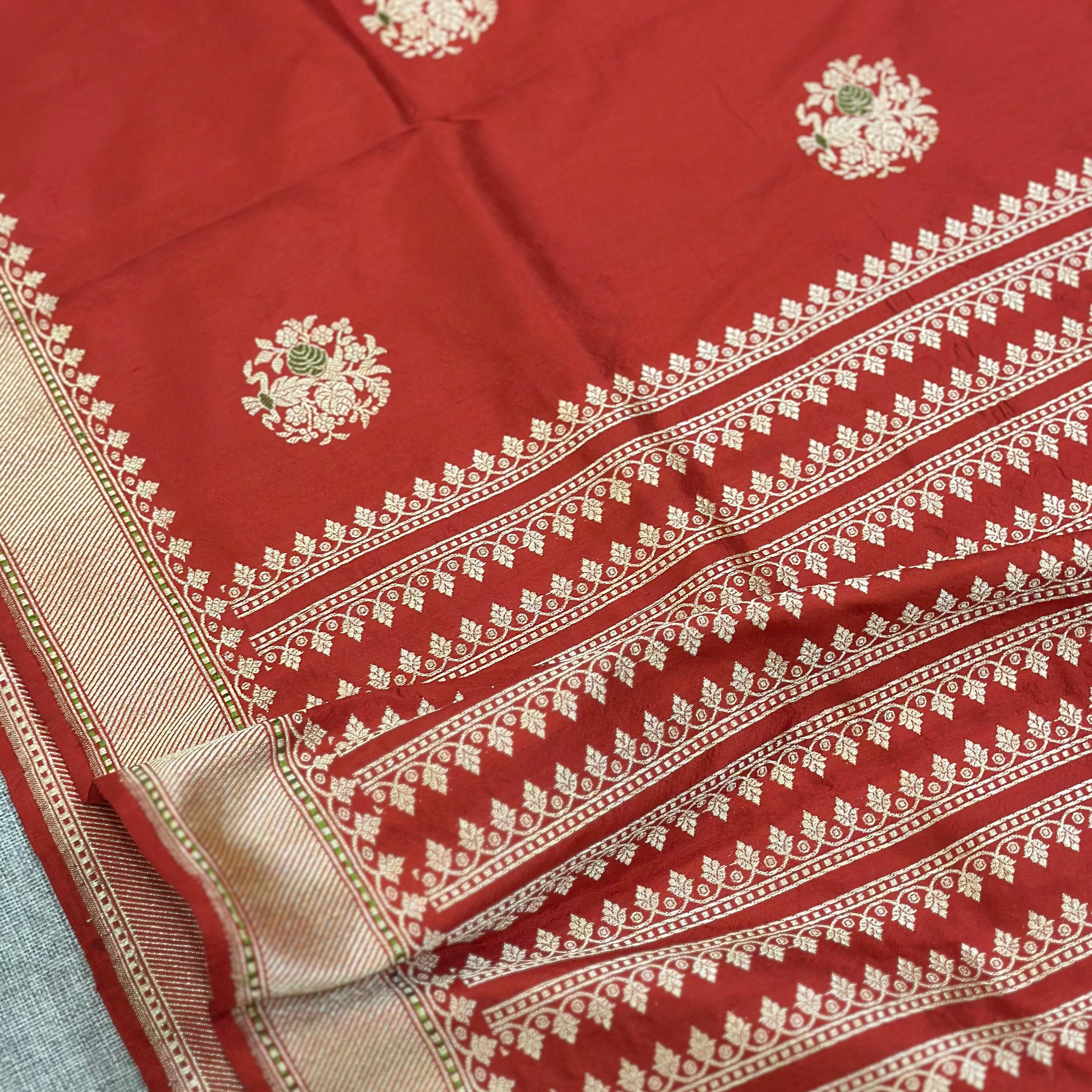 Bright Red Silk Dyed Benarasi