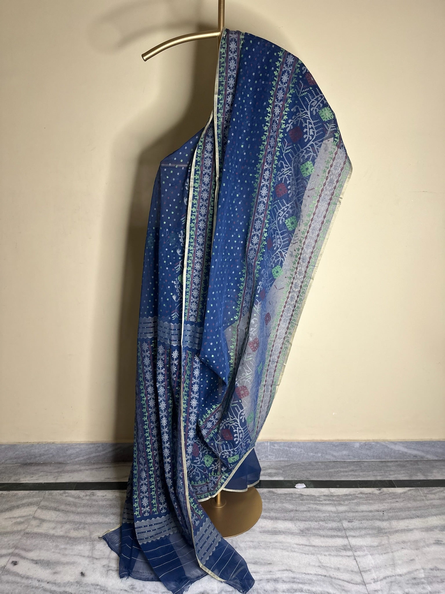 Blue Handwoven Dhakai Jamdani Saree