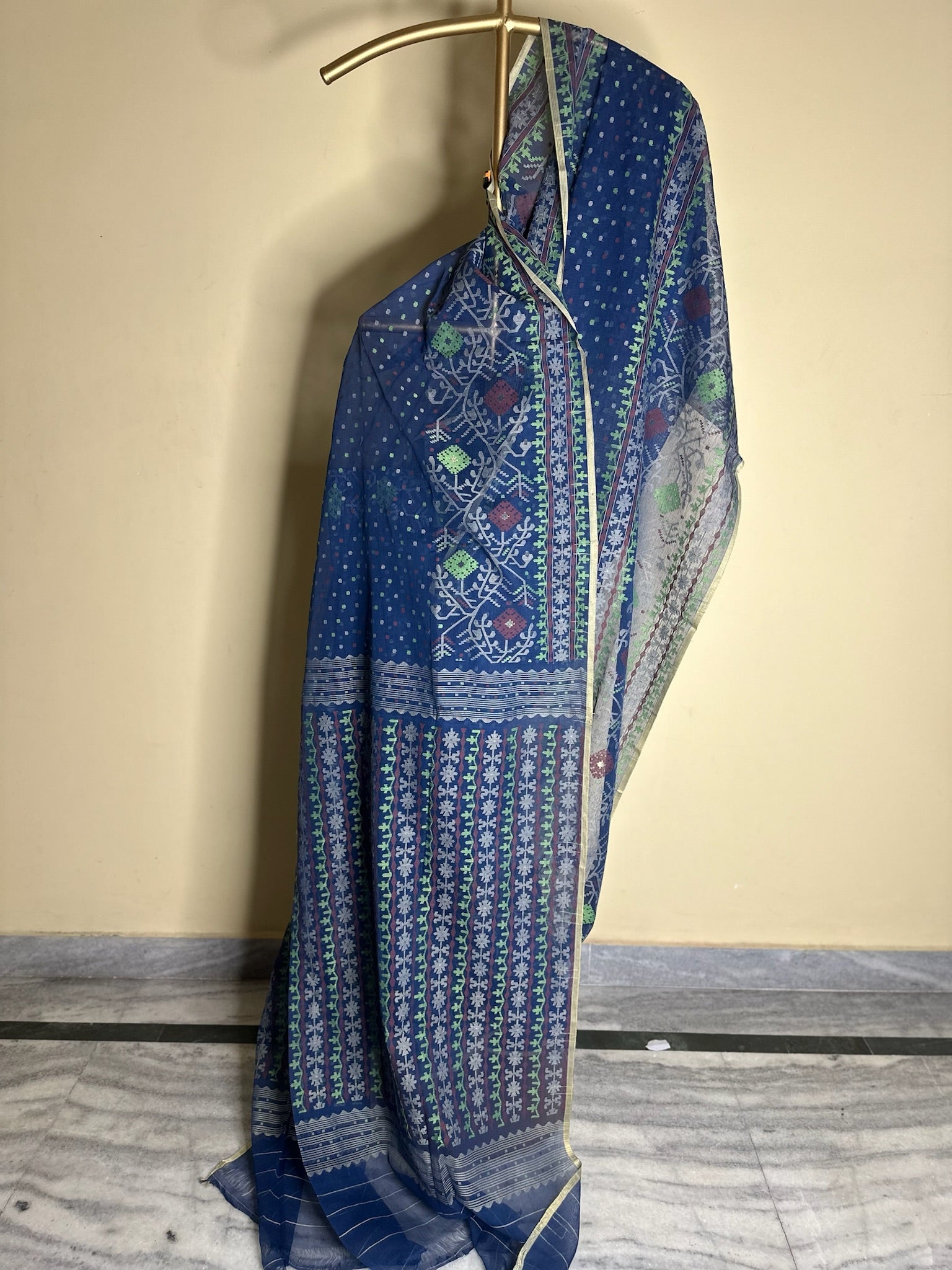 Blue Handwoven Dhakai Jamdani Saree