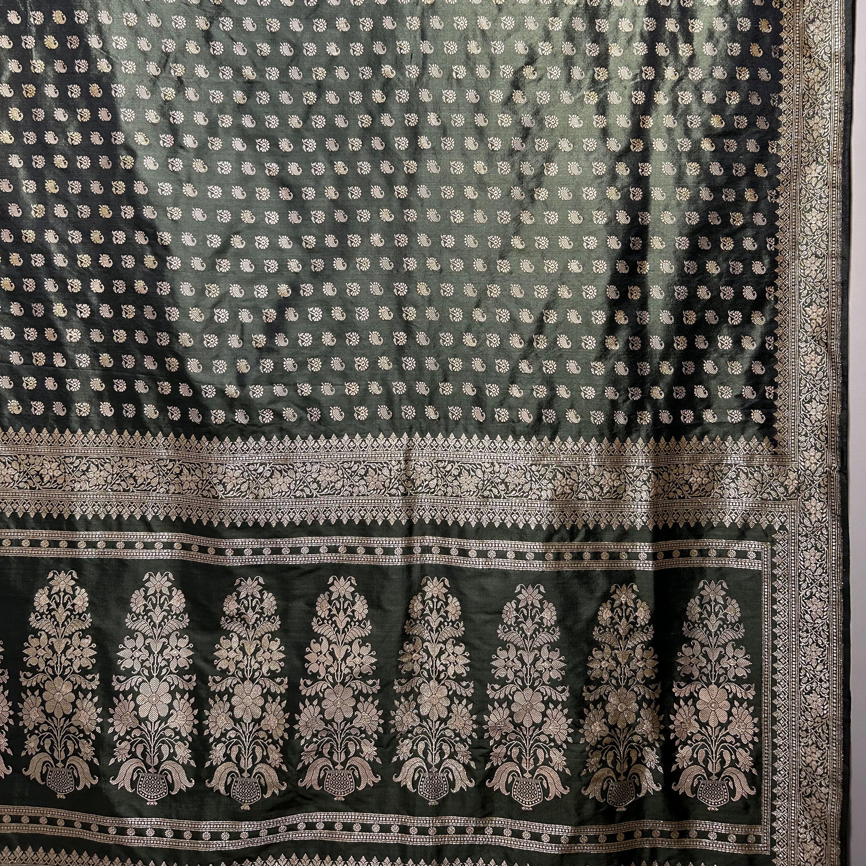 Forest Green Buti Baluchari