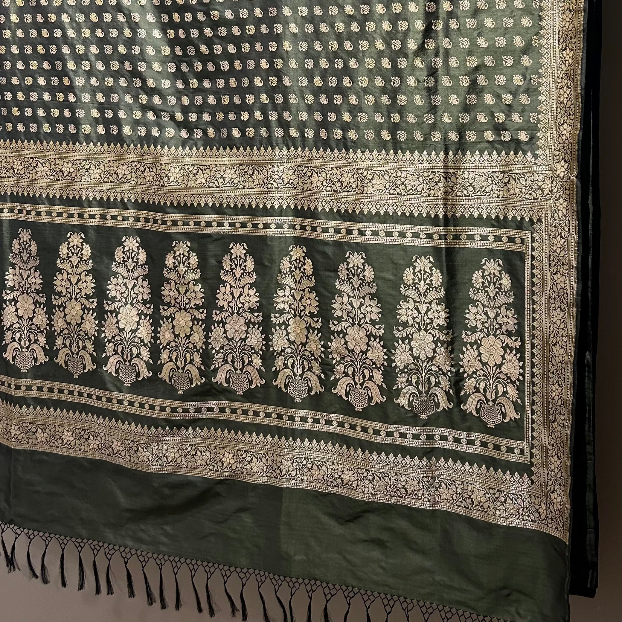 Forest Green Buti Baluchari