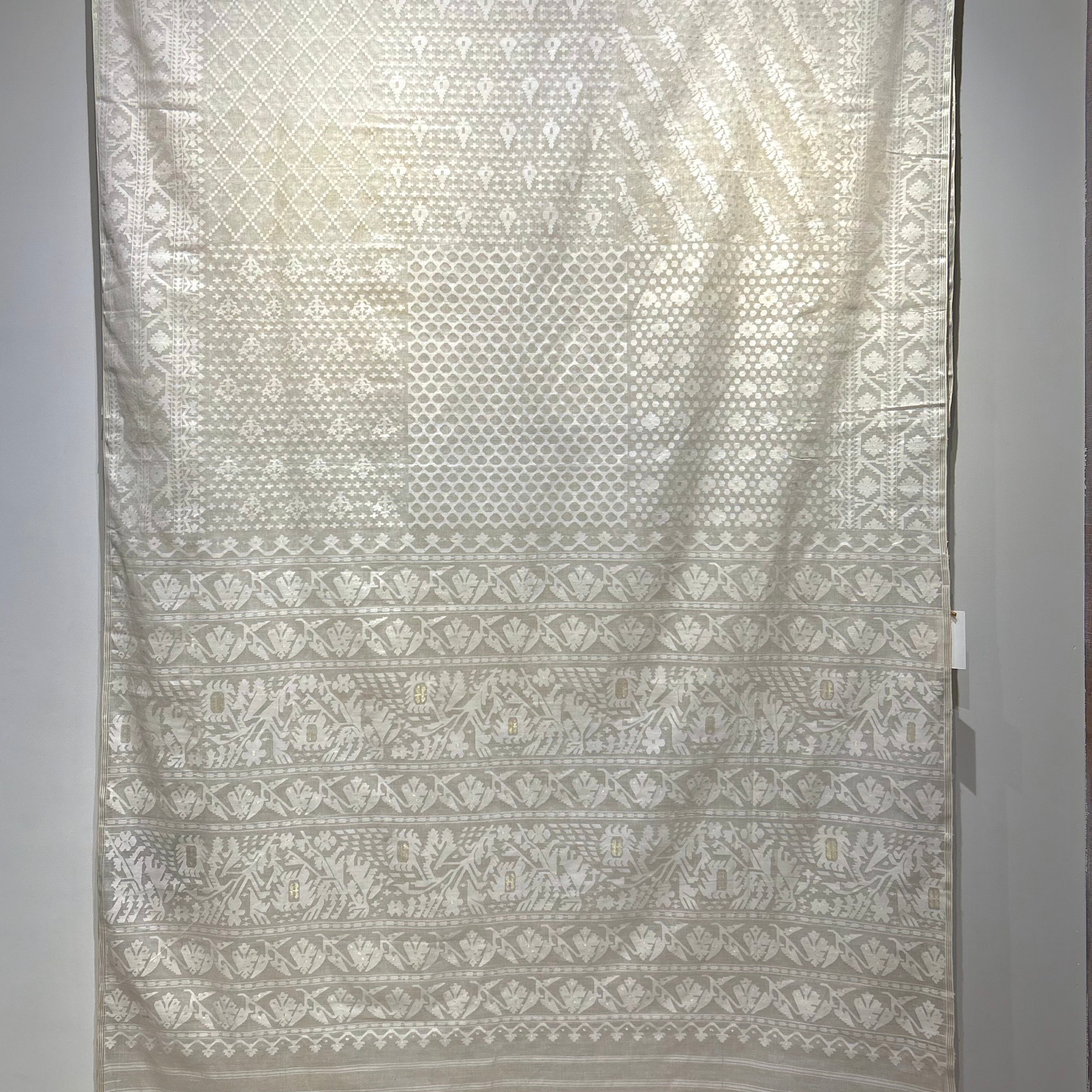 White Handspun 200 Count Masterpiece with 16 Different Motifs Dhakai Jamdani