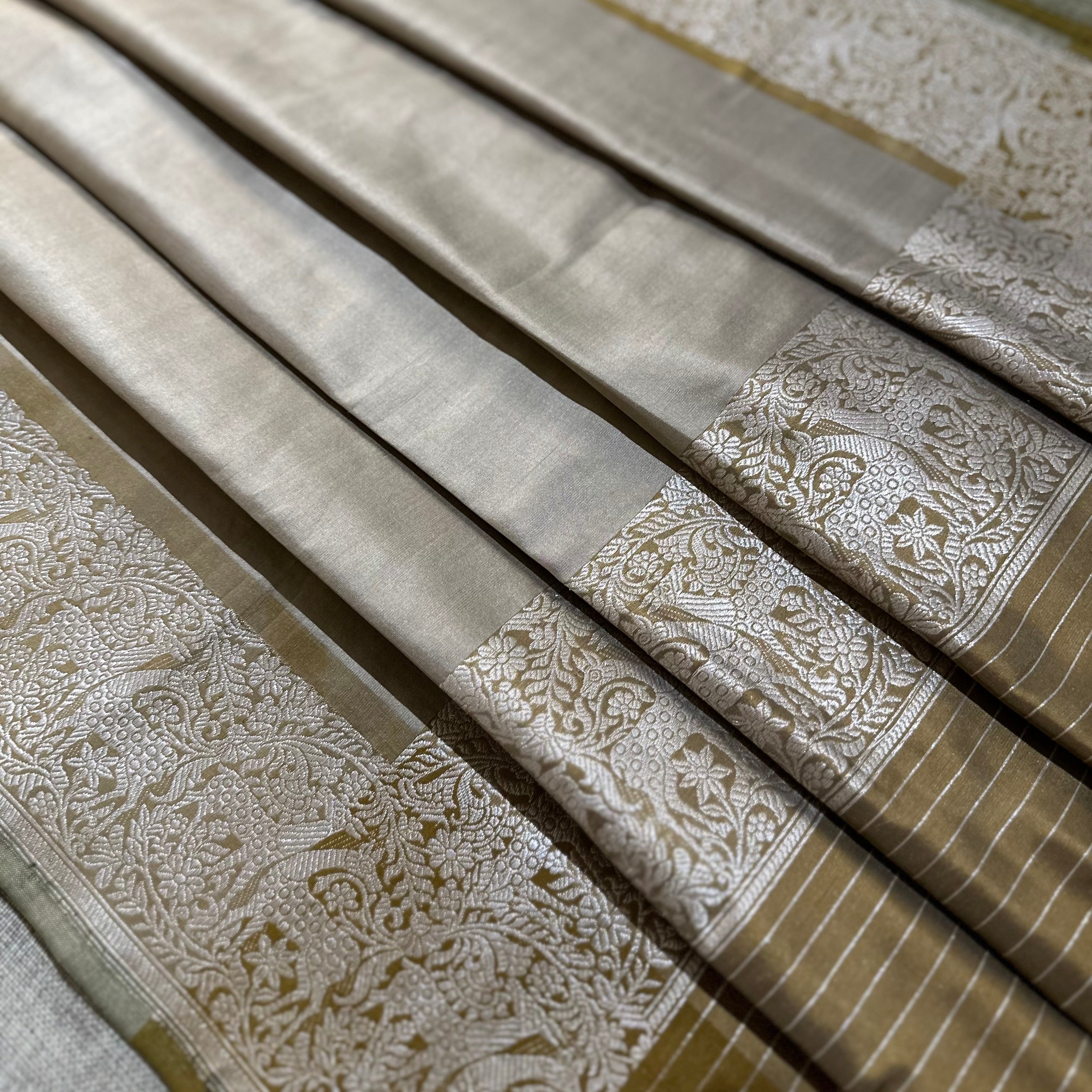 Shikargah Khadwa Benarasi in Grey and Mustard