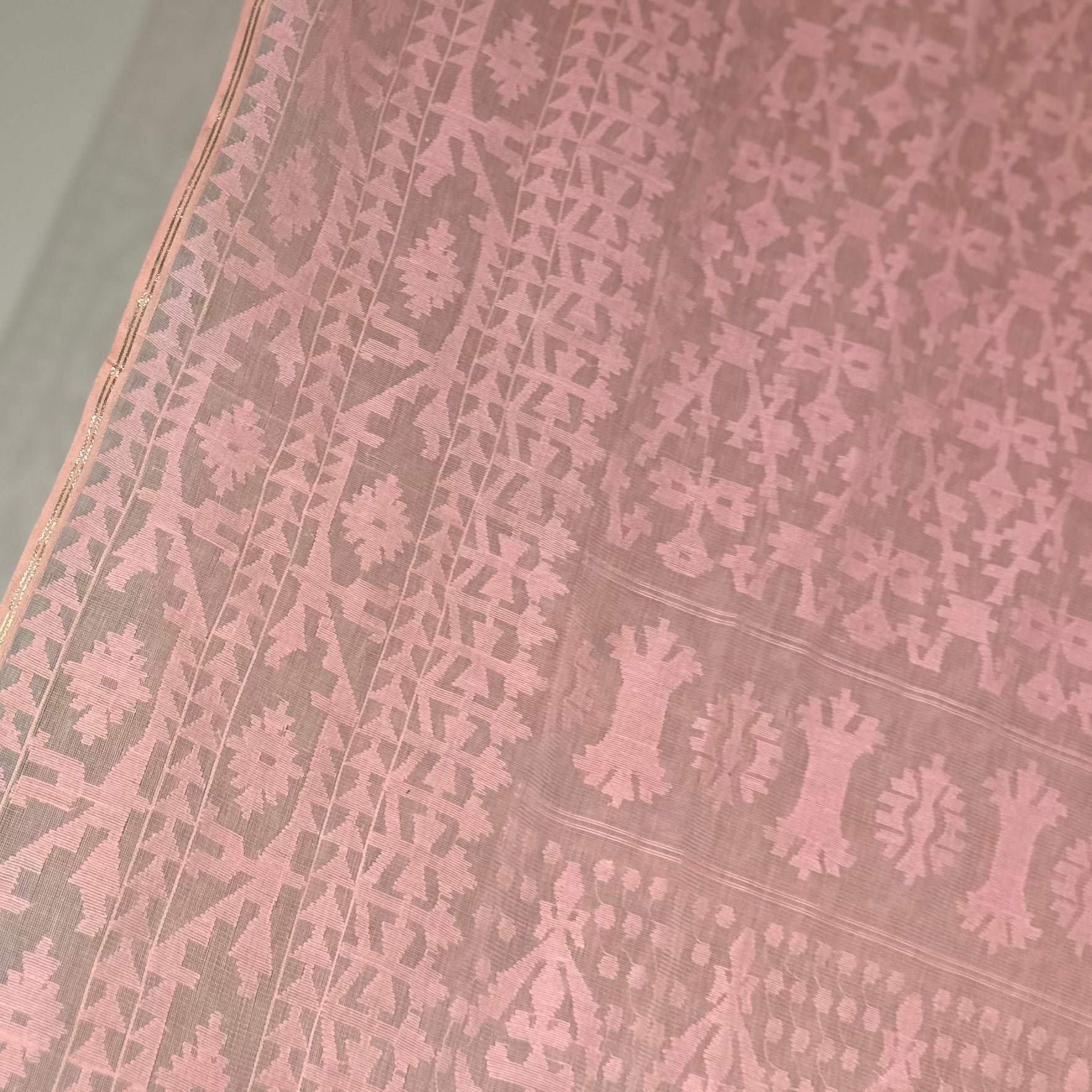 Light Pink Dhakai Jamdani Saree