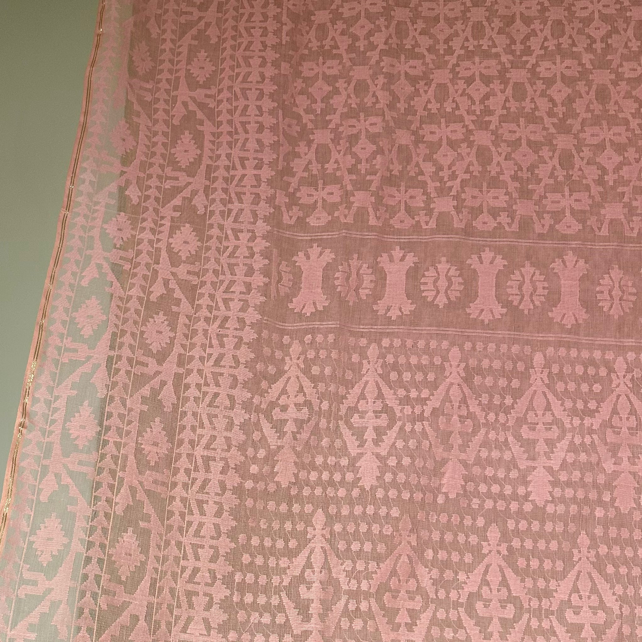 Light Pink Dhakai Jamdani Saree