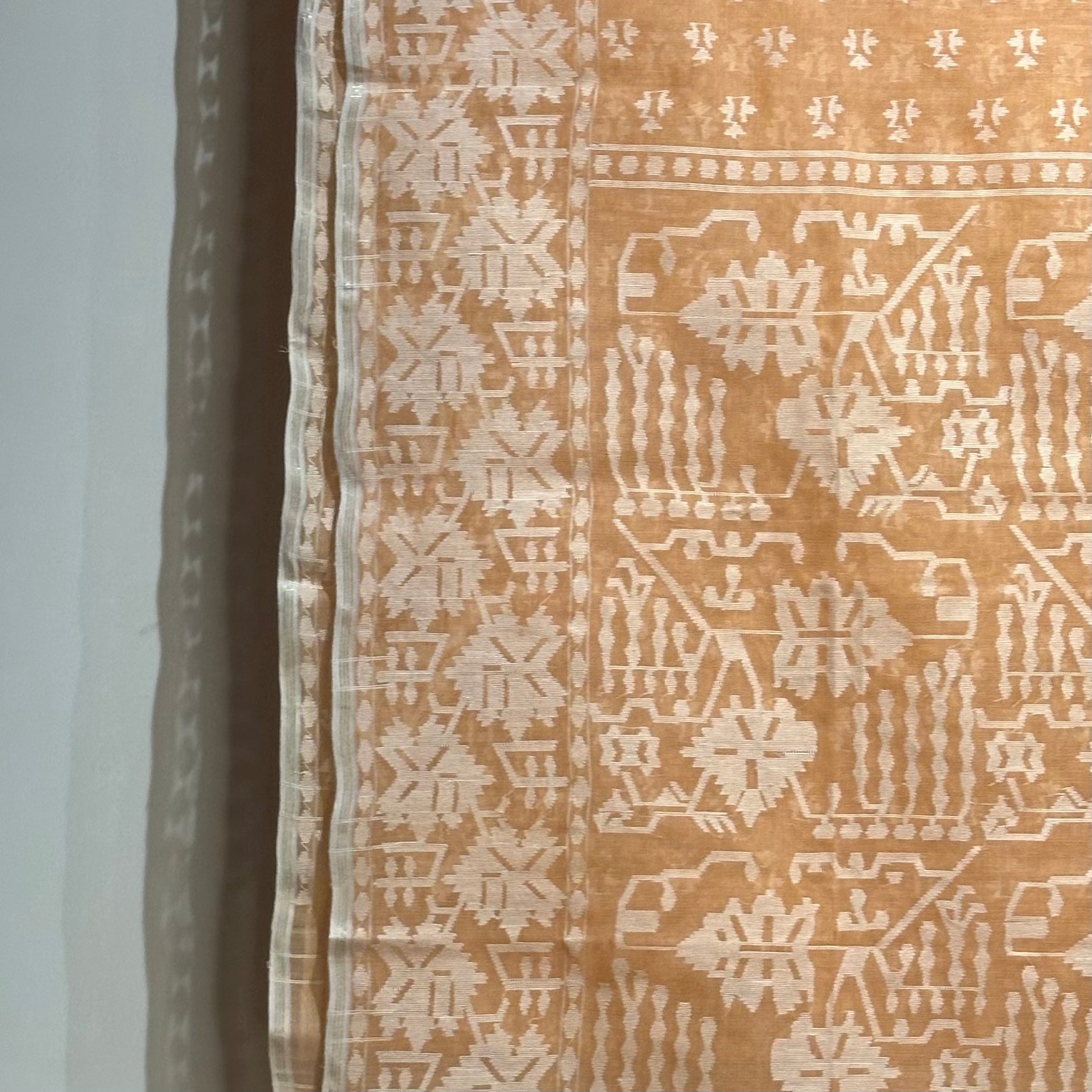 Light Orange and White Angoorlata Dhakai Jamdani Saree (Grapevine)
