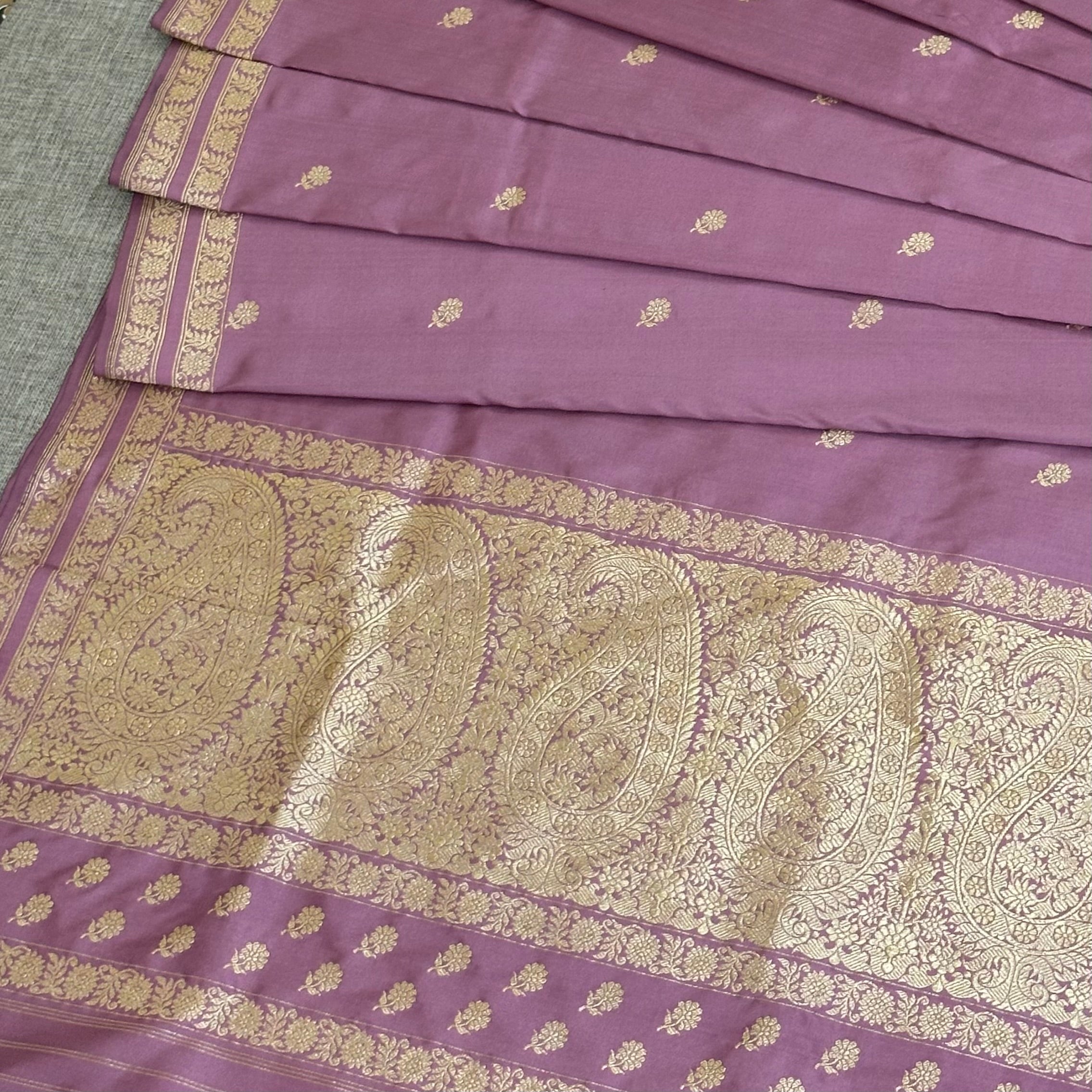 Onion Pink Khadwa Buti Benarasi with Paisley