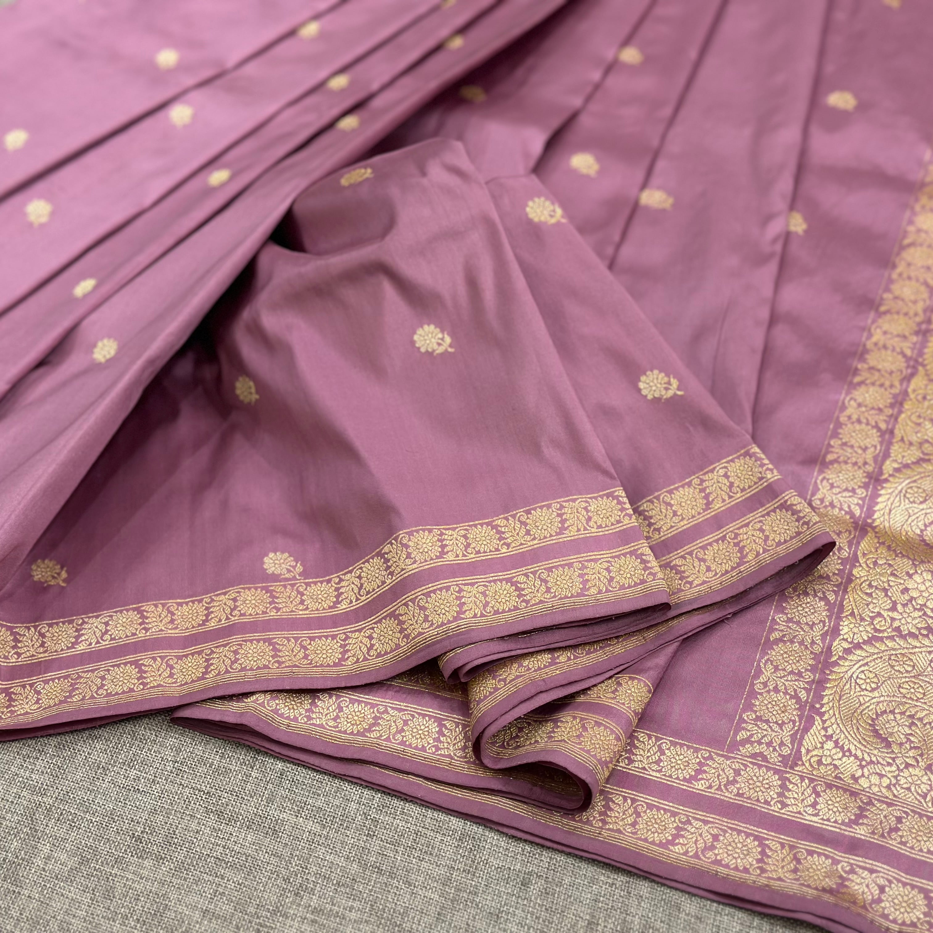 Onion Pink Khadwa Buti Benarasi with Paisley