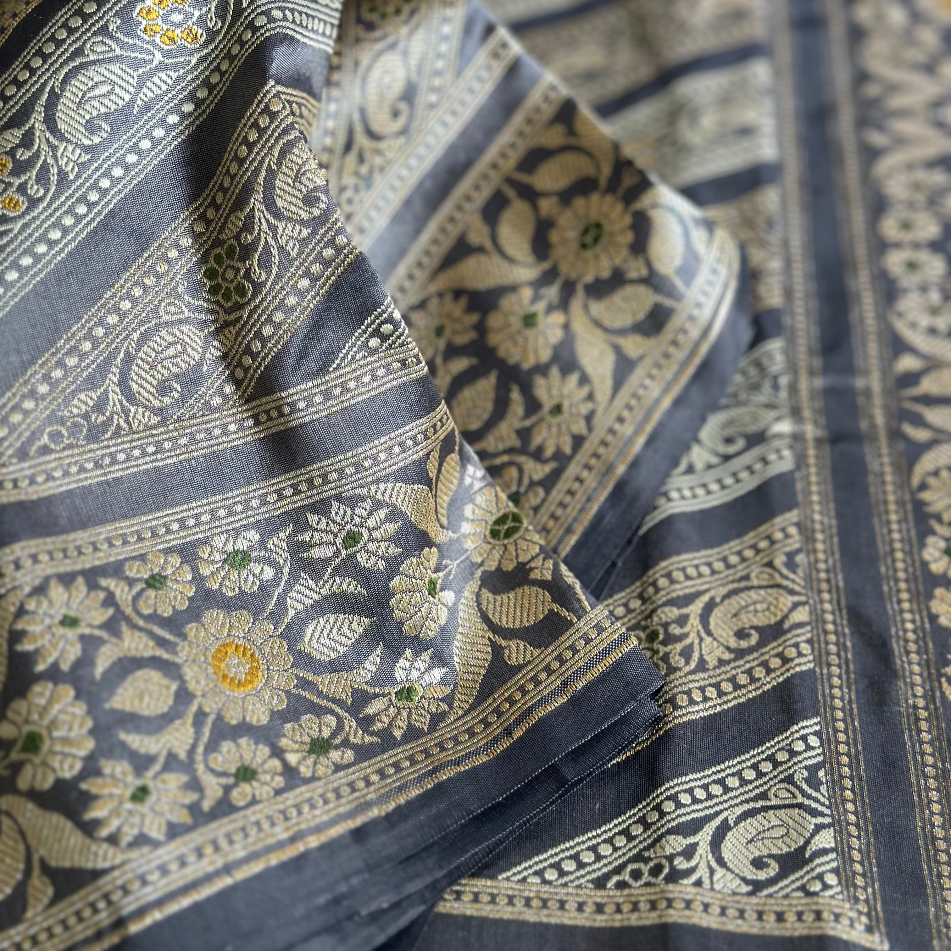 Grey Ada  Baluchari with Minakari