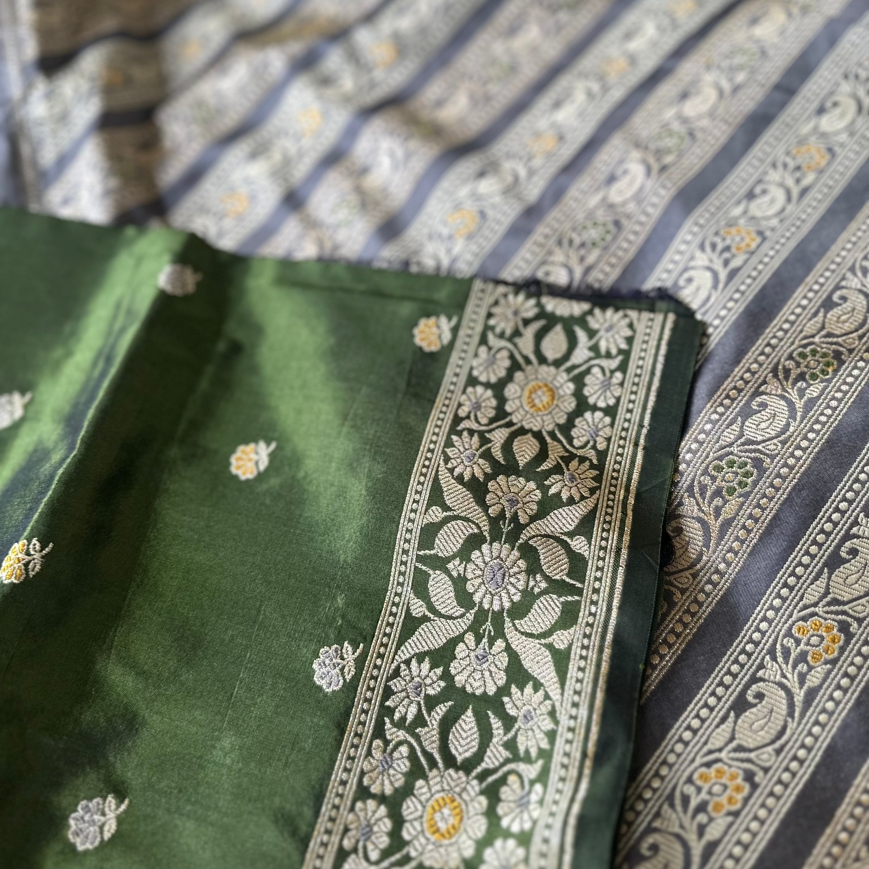 Grey Ada  Baluchari with Minakari