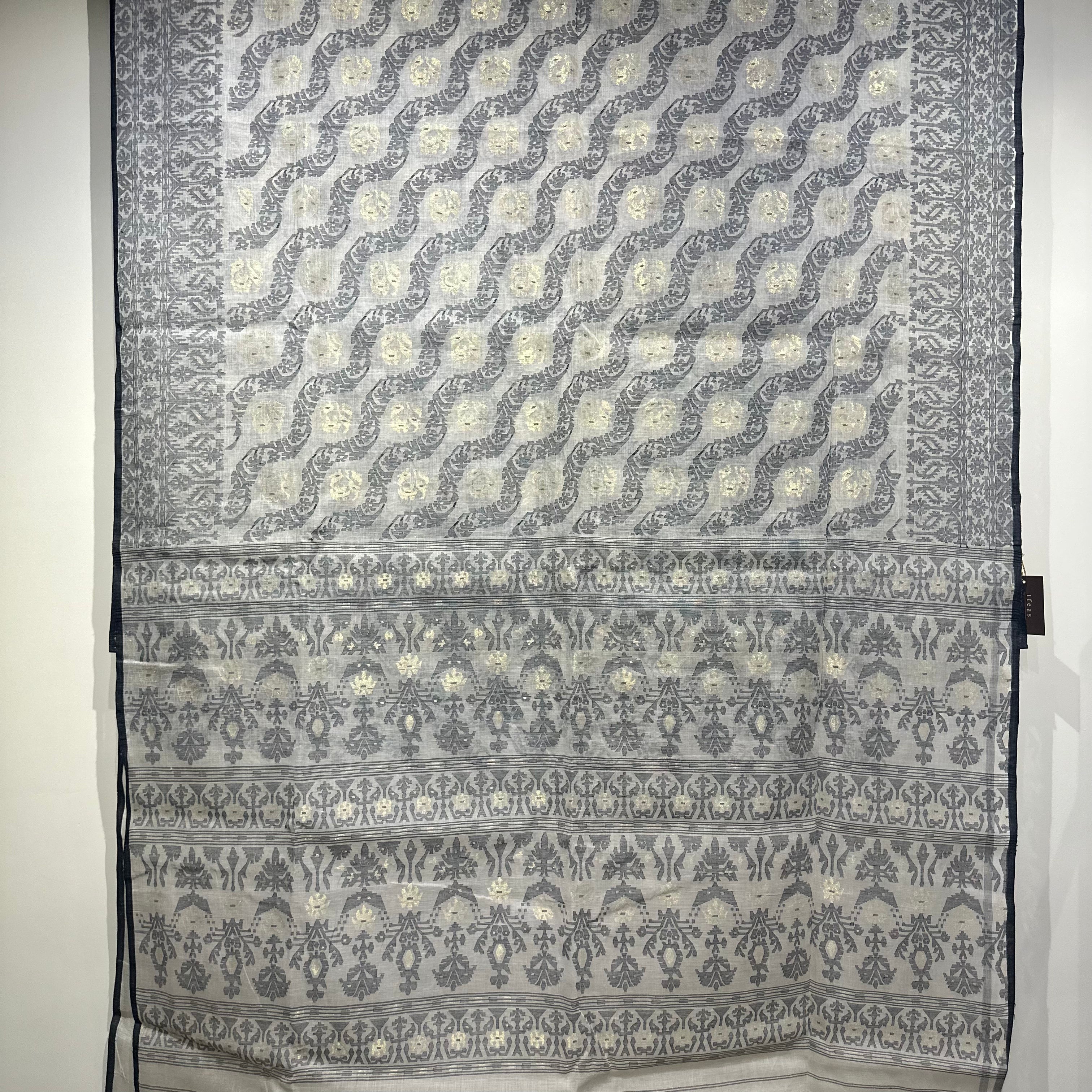 200 count khadi white and black dhakai jamdani with floral palla