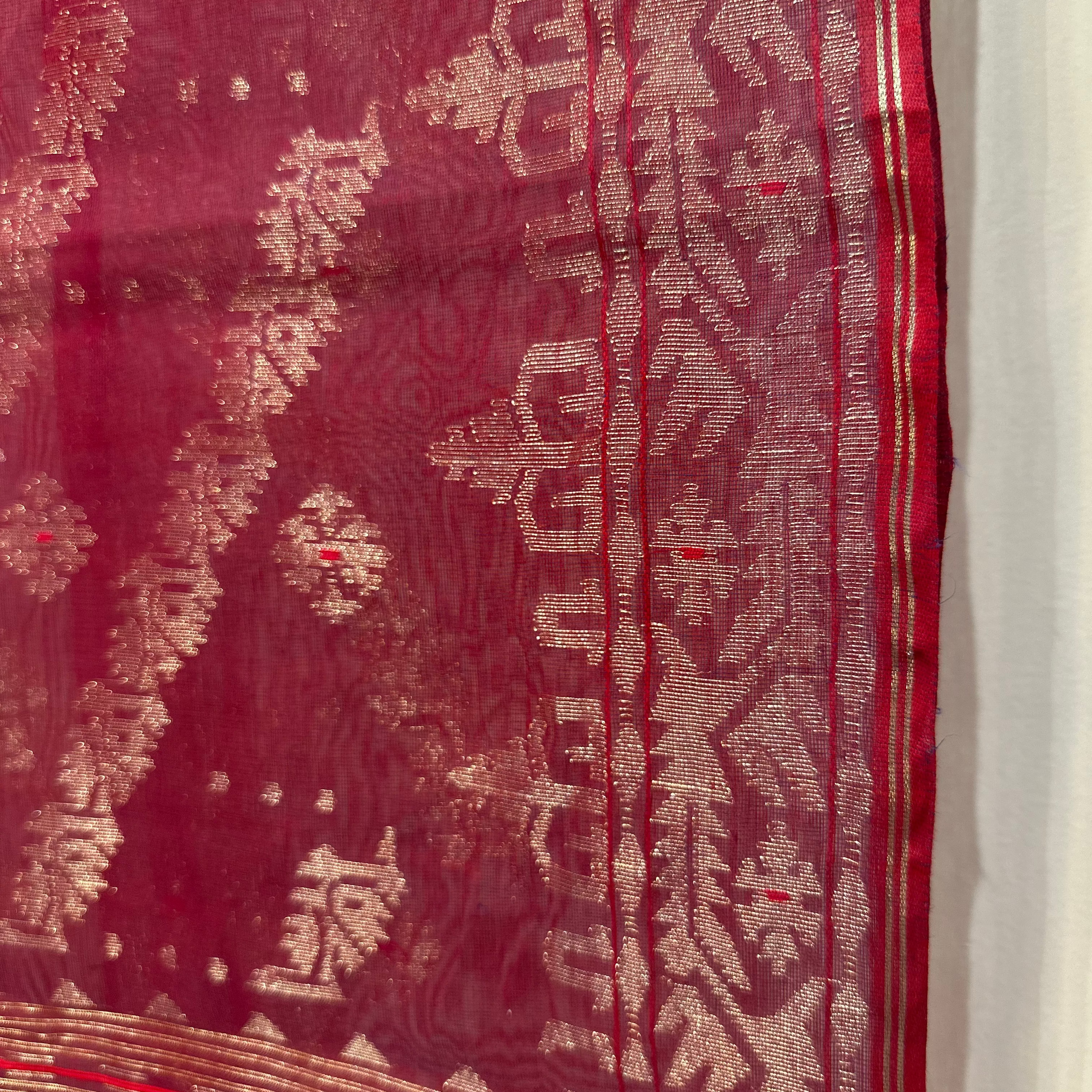 Red shot colour with Golden zari Dhakai Jamdani