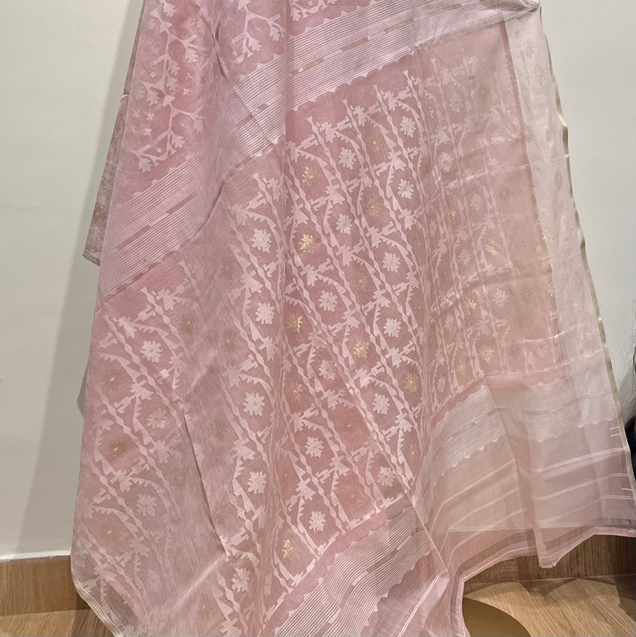 Pink Jaal Dhakai Jamdani Saree
