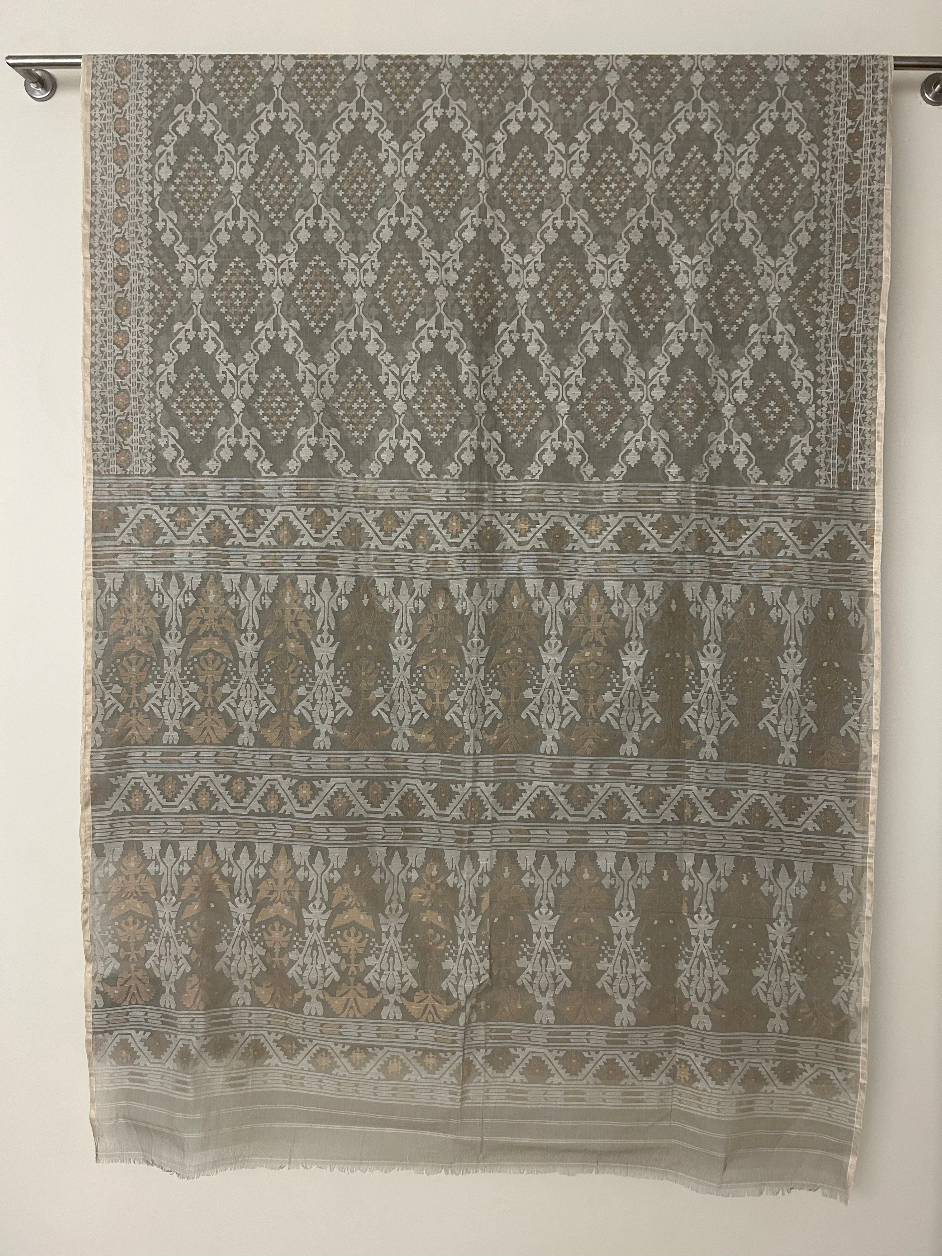 Grey Jaal Jamdani with Zari