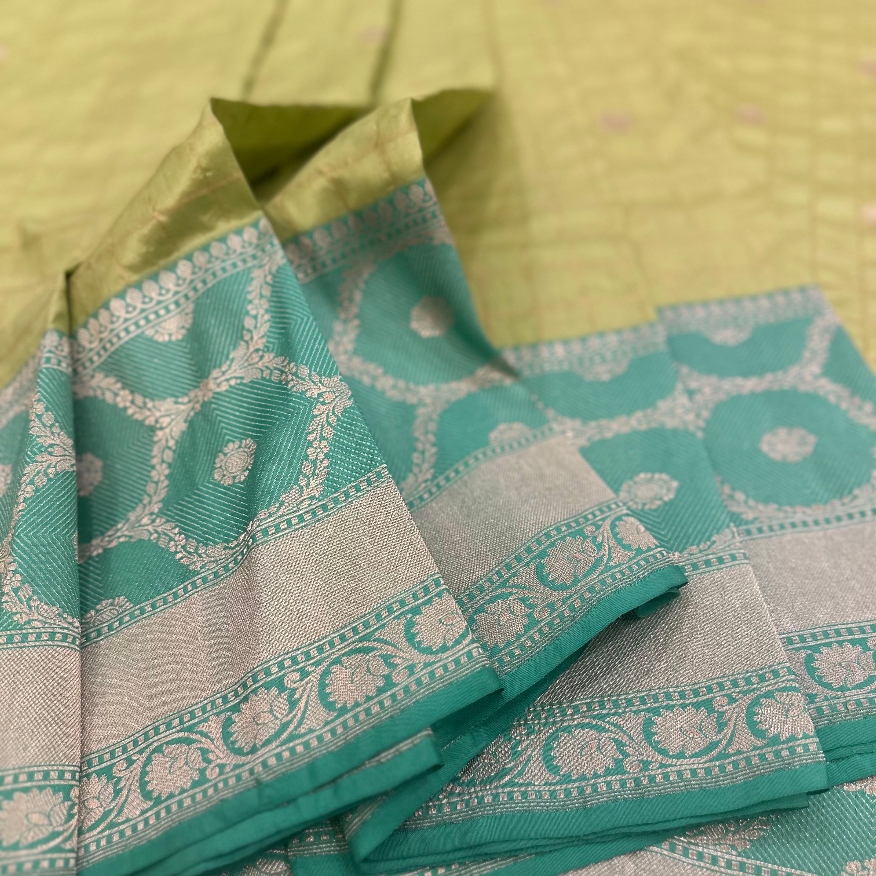 Lime Green Khadwa Katan Benarasi