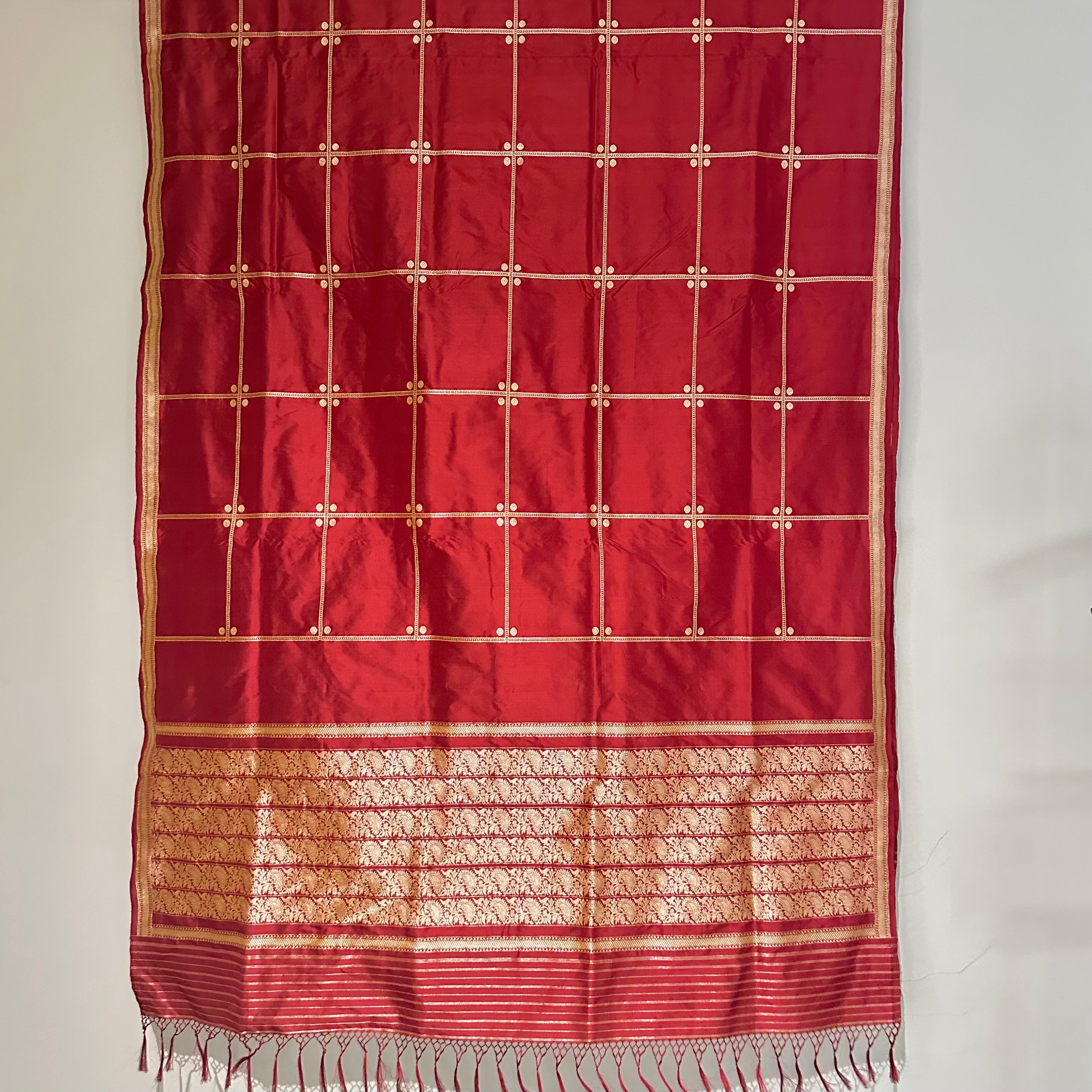 Red Khadwa Benarasi
