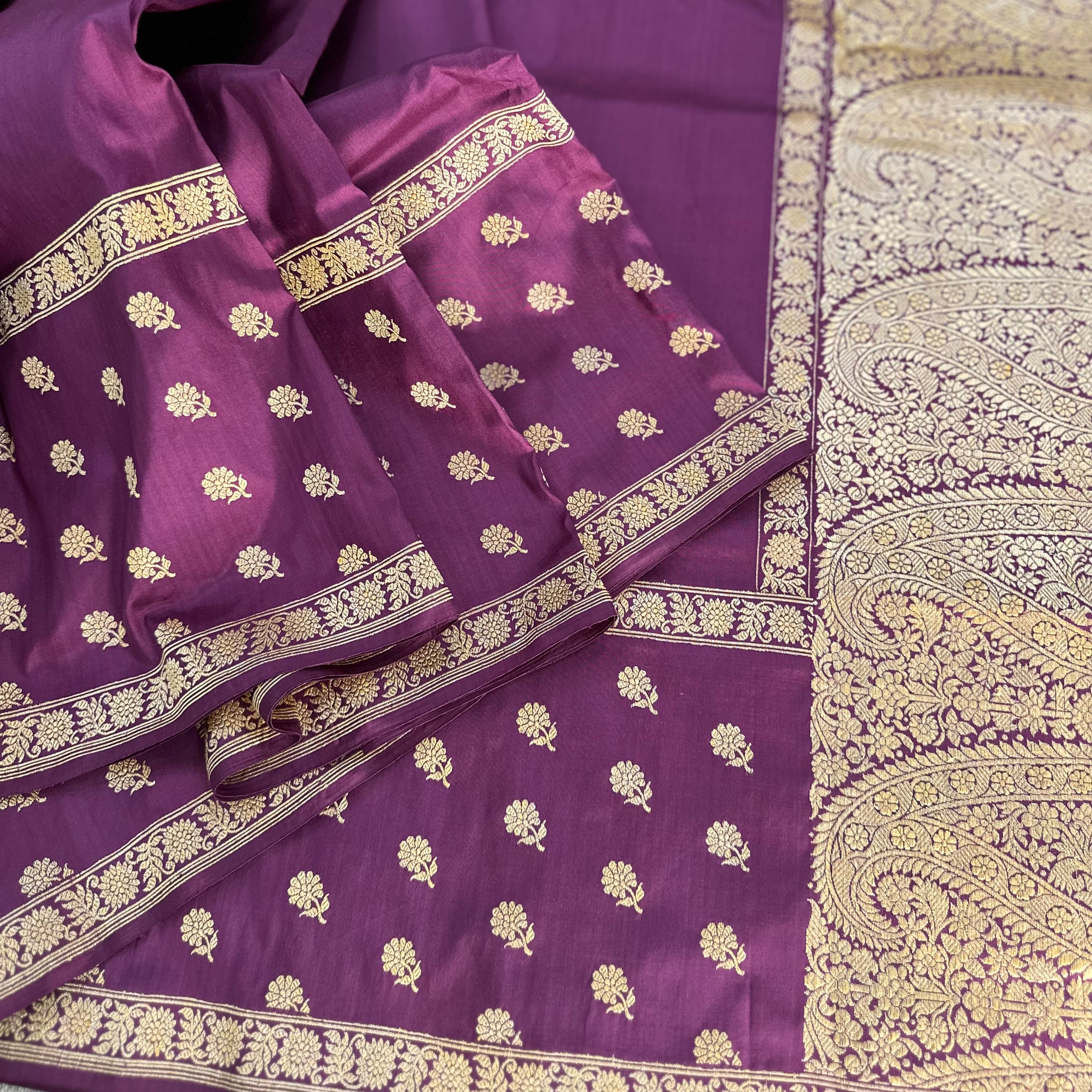 Purple Khadwa Buti Benarasi with Paisley
