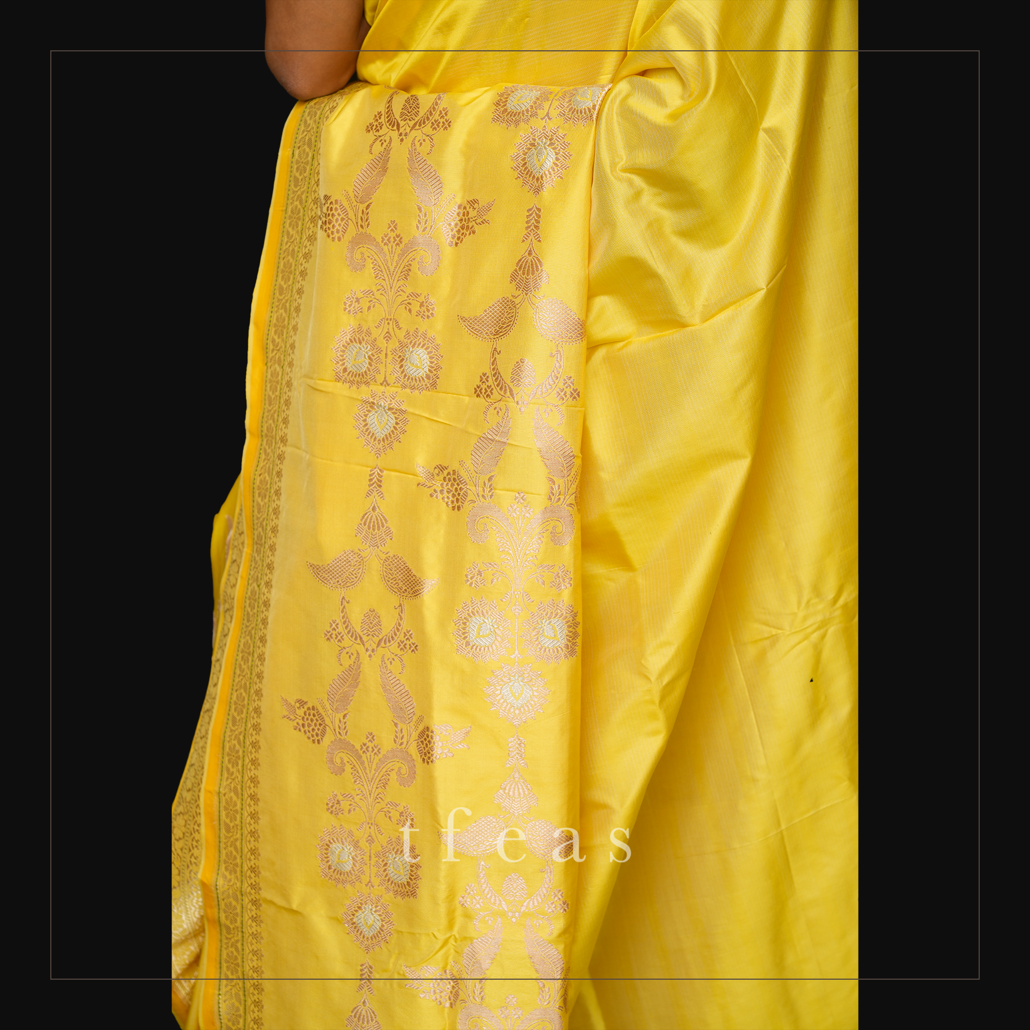 Yellow Khadwa Benarasi in Sona and Rupa