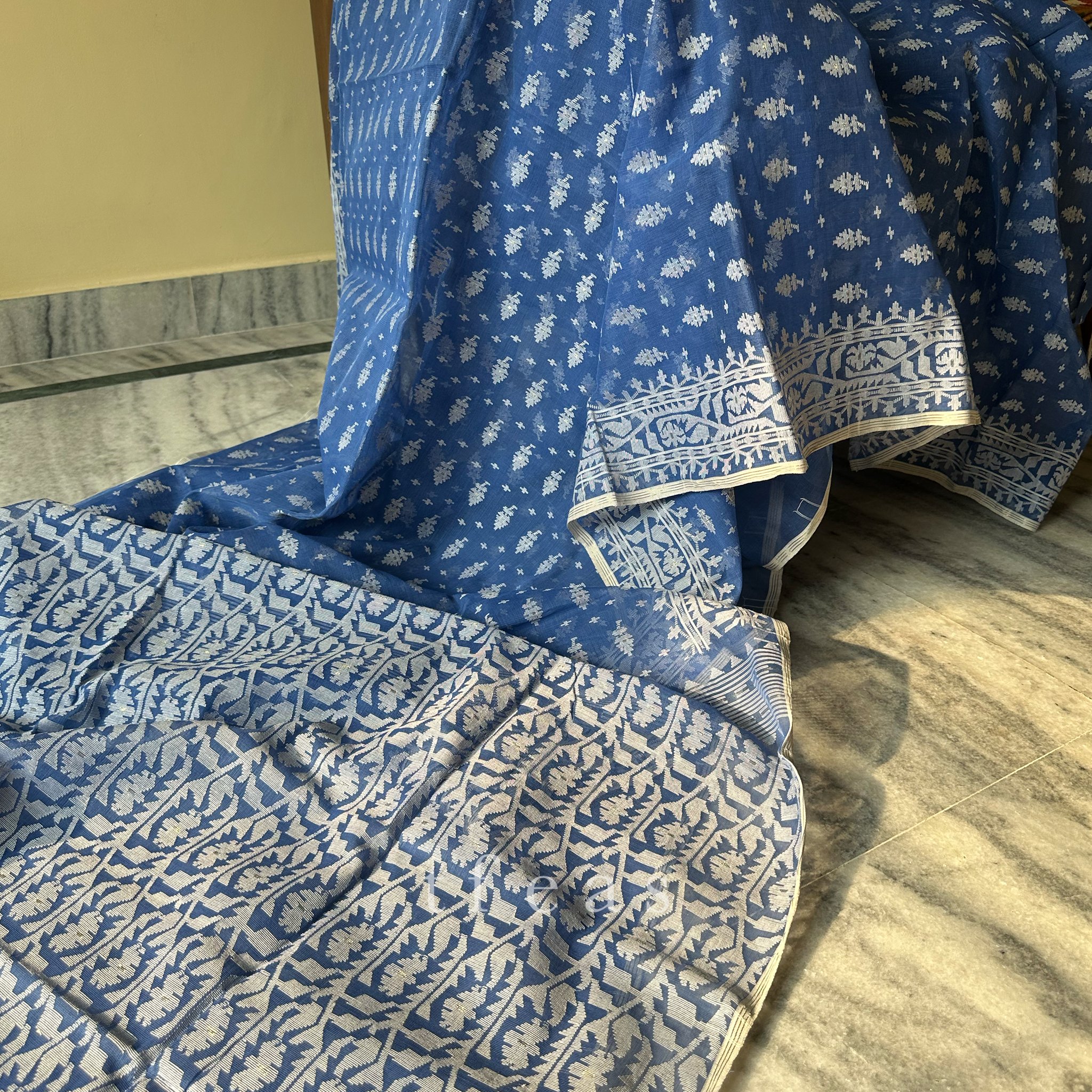 TFEAS Cool Blue Dhakai Jamdani Saree