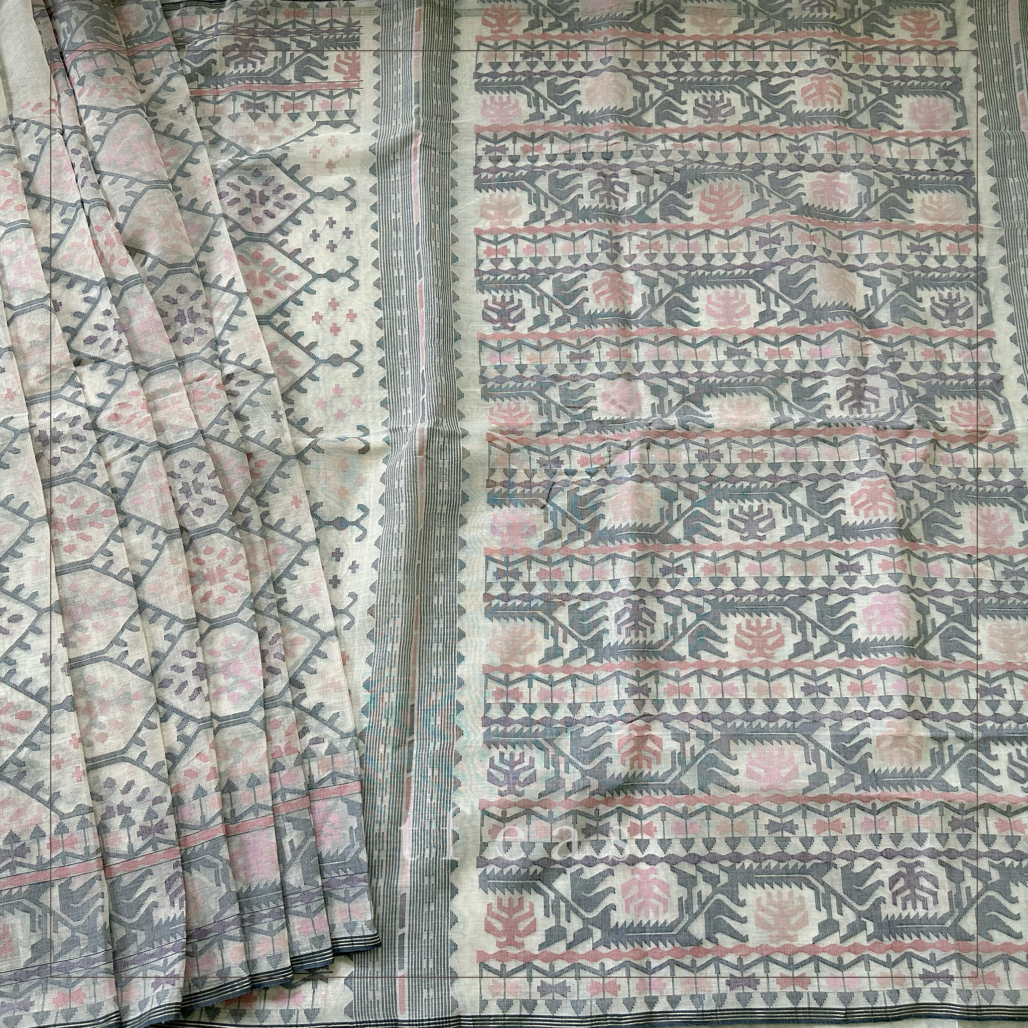 TFEAS White Handwoven Dhakai Jamdani Saree