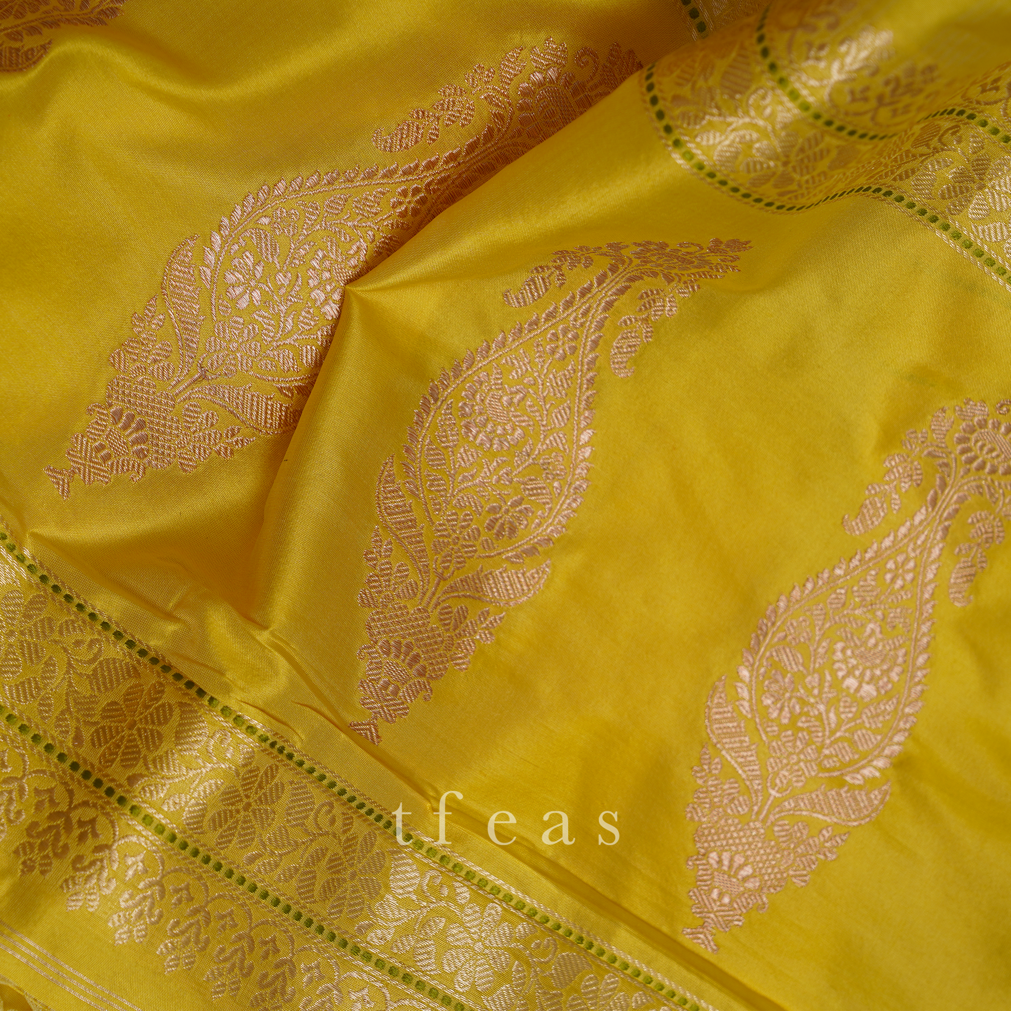 TFEAS Yellow Khadwa Benarasi in Sona and Rupa