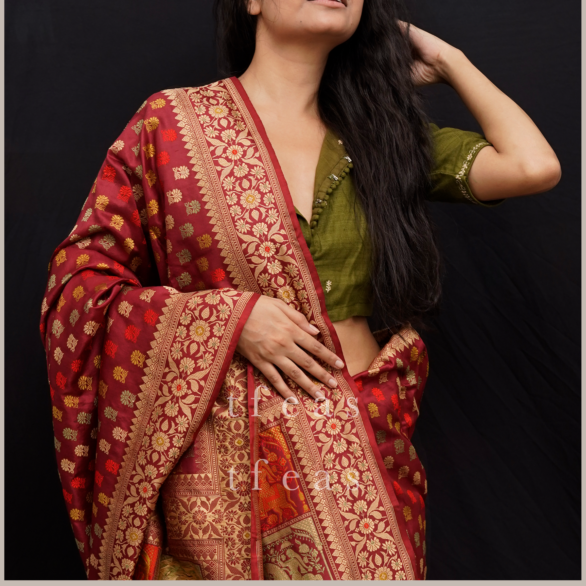 Maroon Shot Colour Revival Baluchari Saree